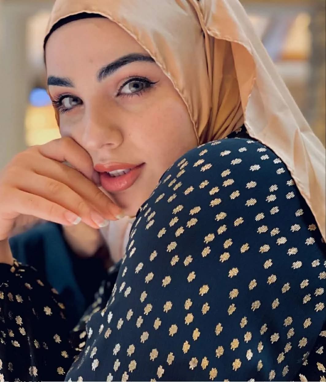 Silky Hijab ( 10 colors)