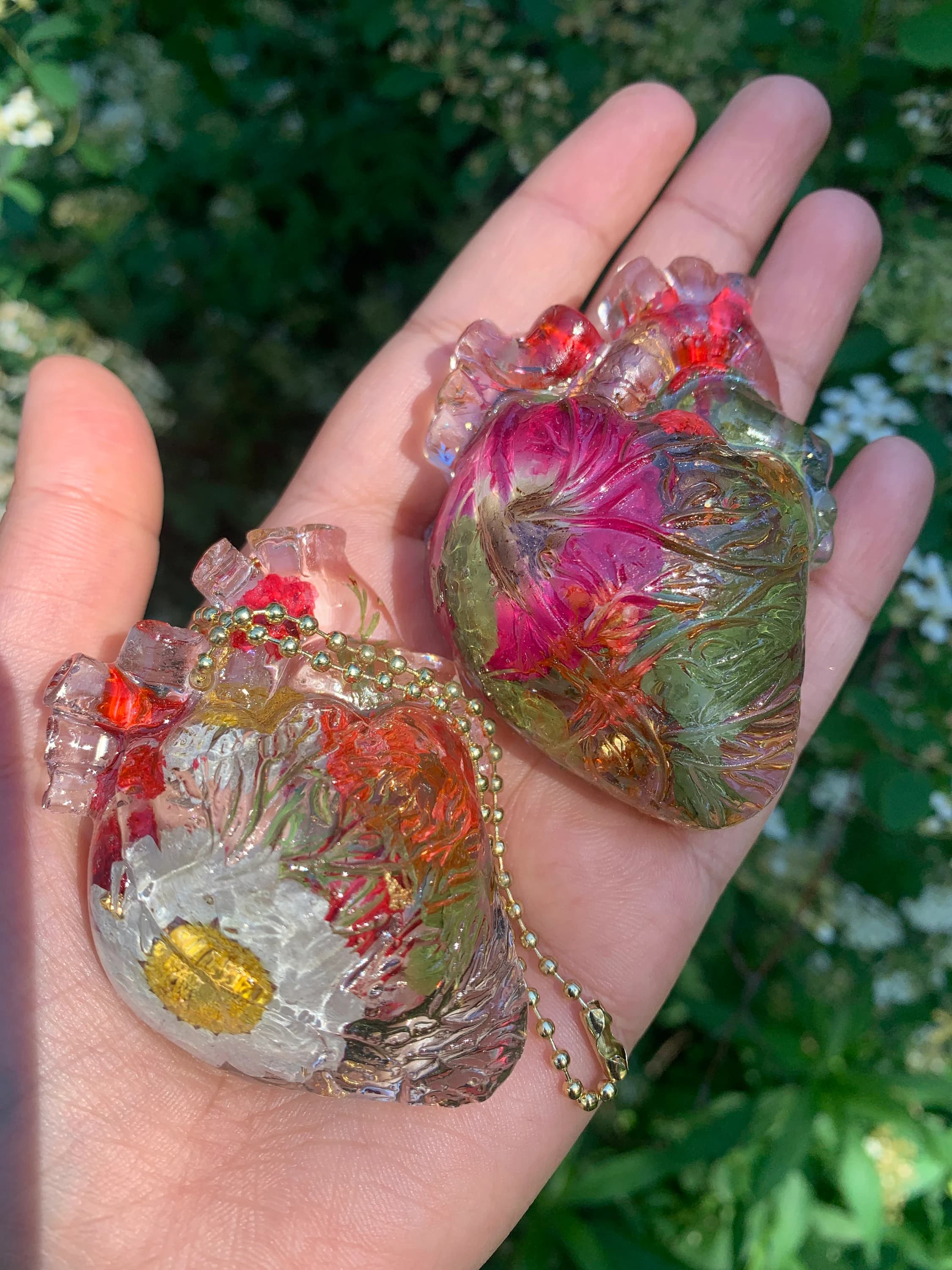Personalized Anatomical Heart love Keychain charm, with preserved flowers and roses in Resin Flower Heart - image 2