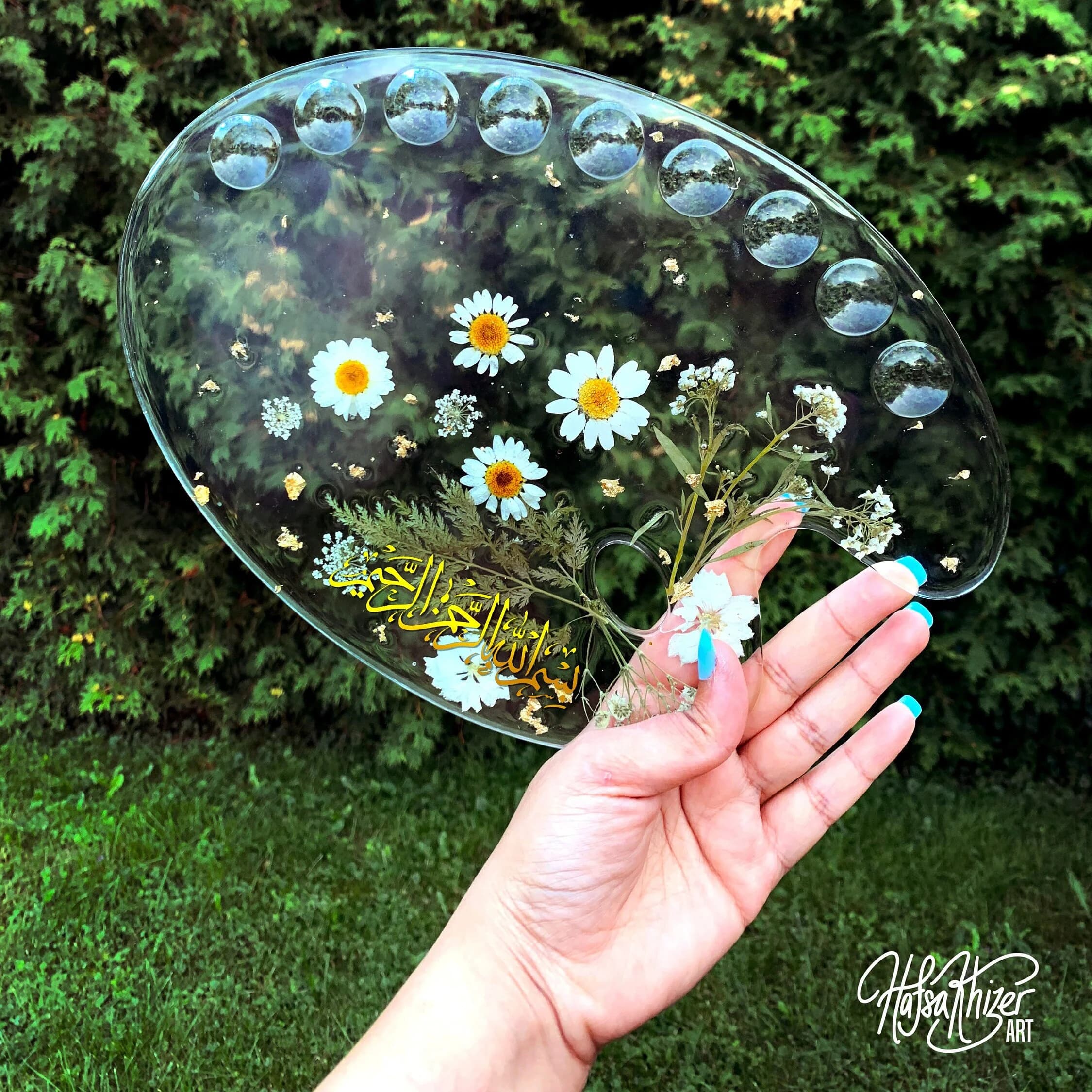 Personalized name Paint Palette with real Pressed Flowers - Creative Artist Gift - image 3
