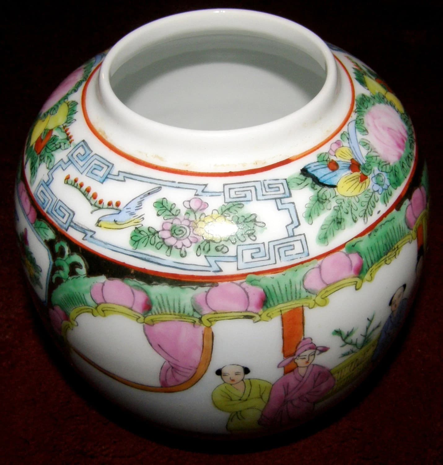 Wonderful Vintage/Antique Chinese Porcelain Canton Famille Rose Medallion Finely Decorated Bowl Vase, early to mid 20th century - image 2