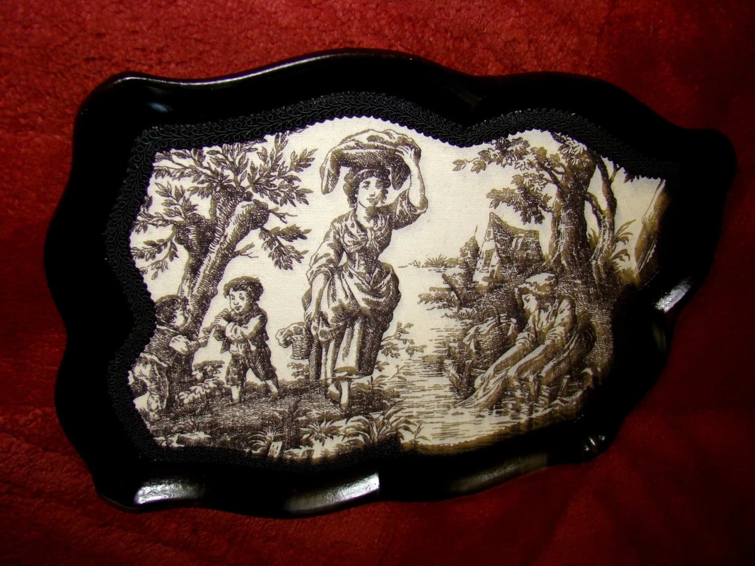 SEZZATINI Hand Crafted Magnificent Florentine  Wood and Canvas Display Tray Very Rare Design inspired AFTER Antique Renaissance Art - image 3