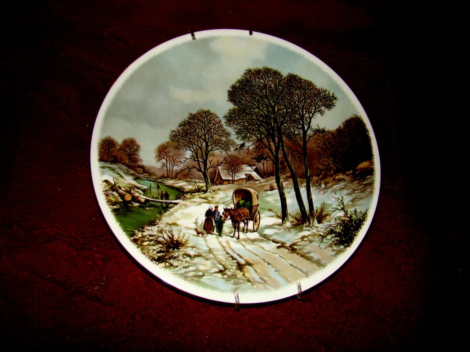 Vintage Winter Painting  Scene Royal Vale Decorative COLLECTOR'S Plate  England