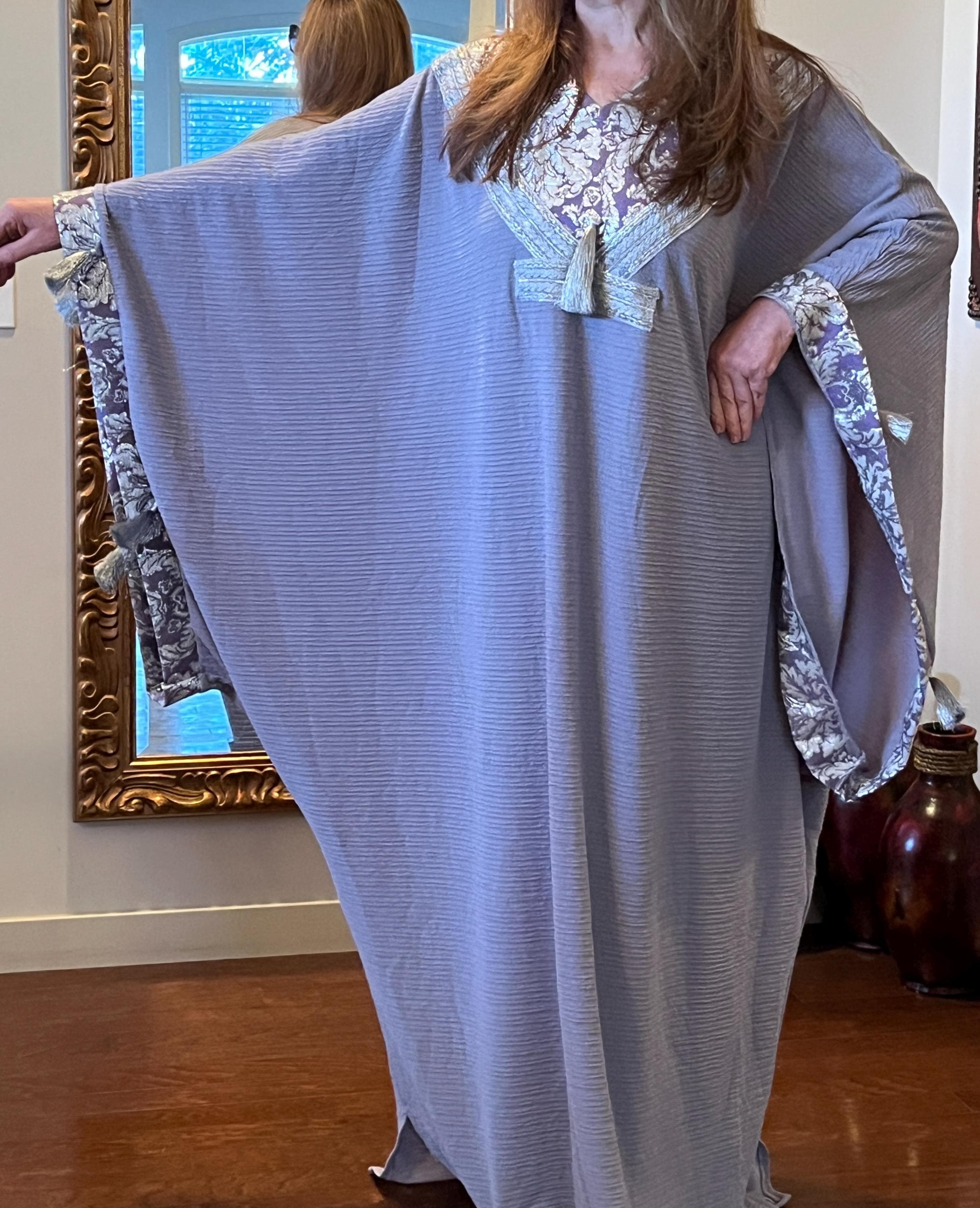 Light Periwinkle Purple Long Kaftan Abaya - image 3