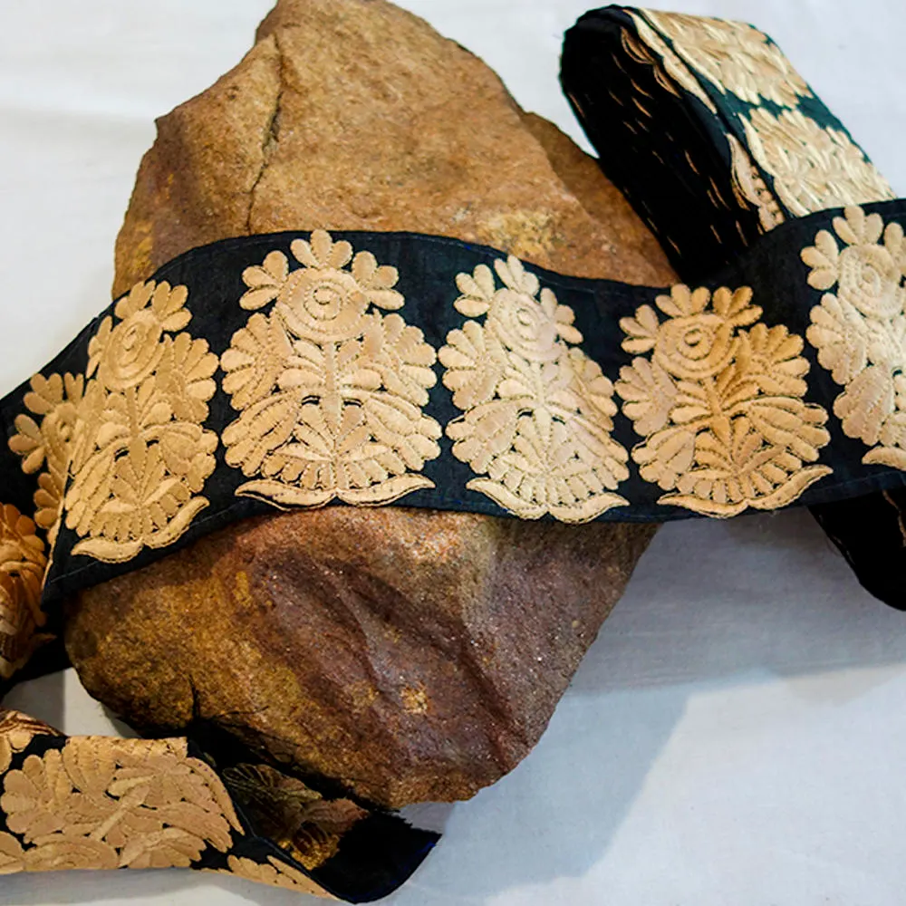 Black trim, Black n  beige trim, Beige embroidered trim, fashion trim, border trim, folded edges trim. - image 4