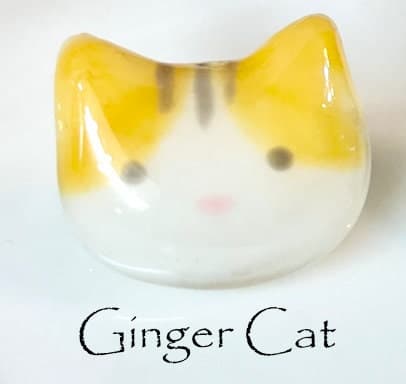 Handmade Resin Cat Pin Badge: Ginger, Calico, Milk Cat Designs - image 4