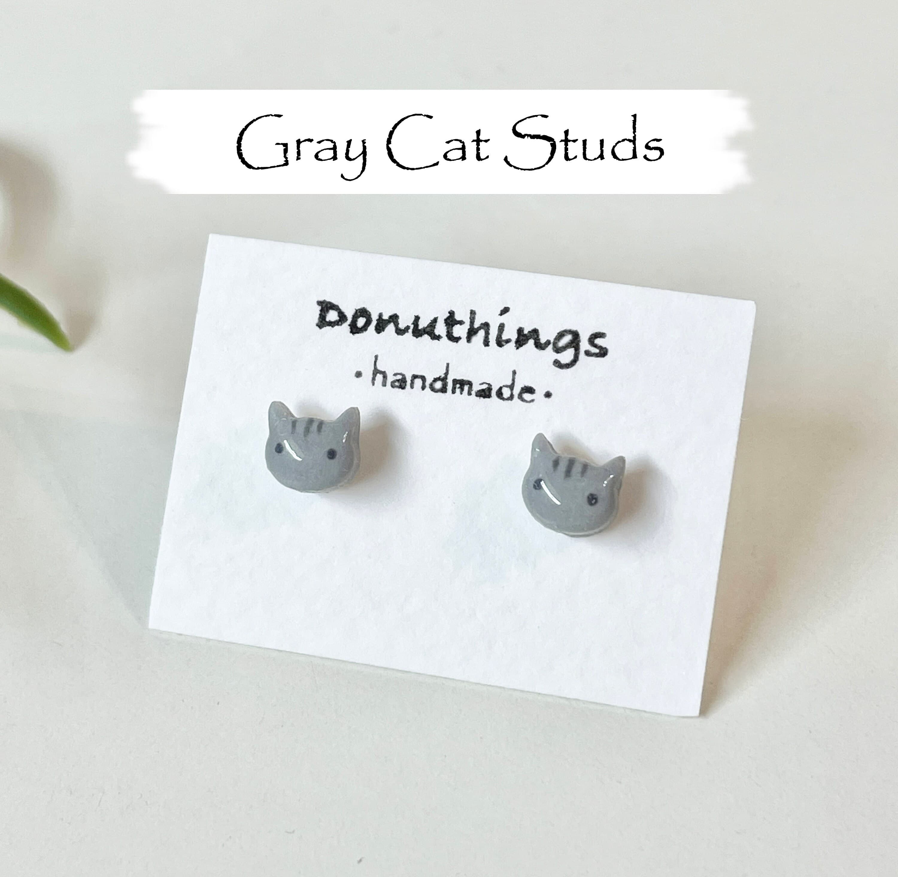 Gray Cat Stud Earrings – Handmade Resin Stainless Steel Back