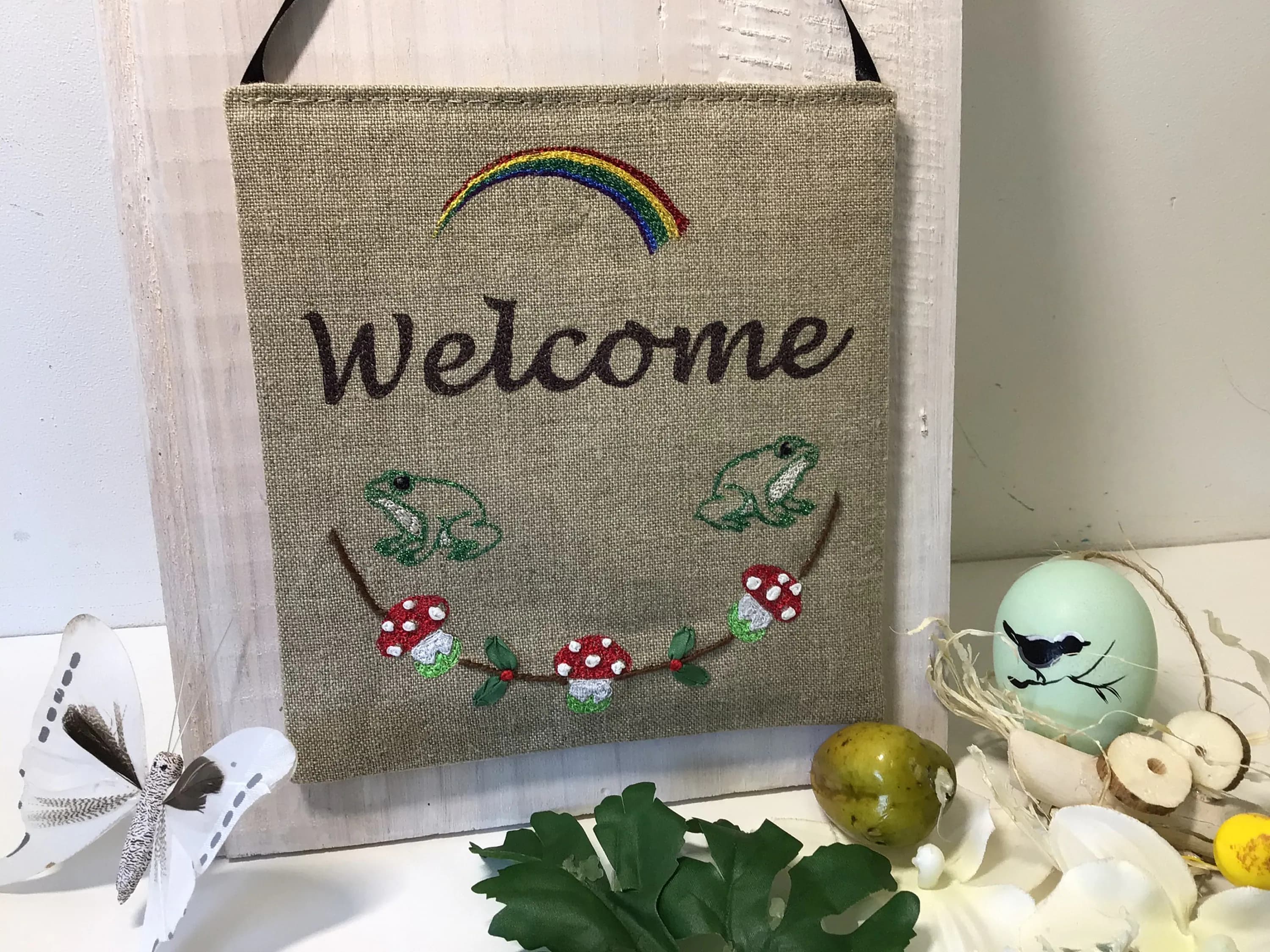 Embroidered Linen Welcome Sign: Cottage decor Birds & Flowers, frogs decor