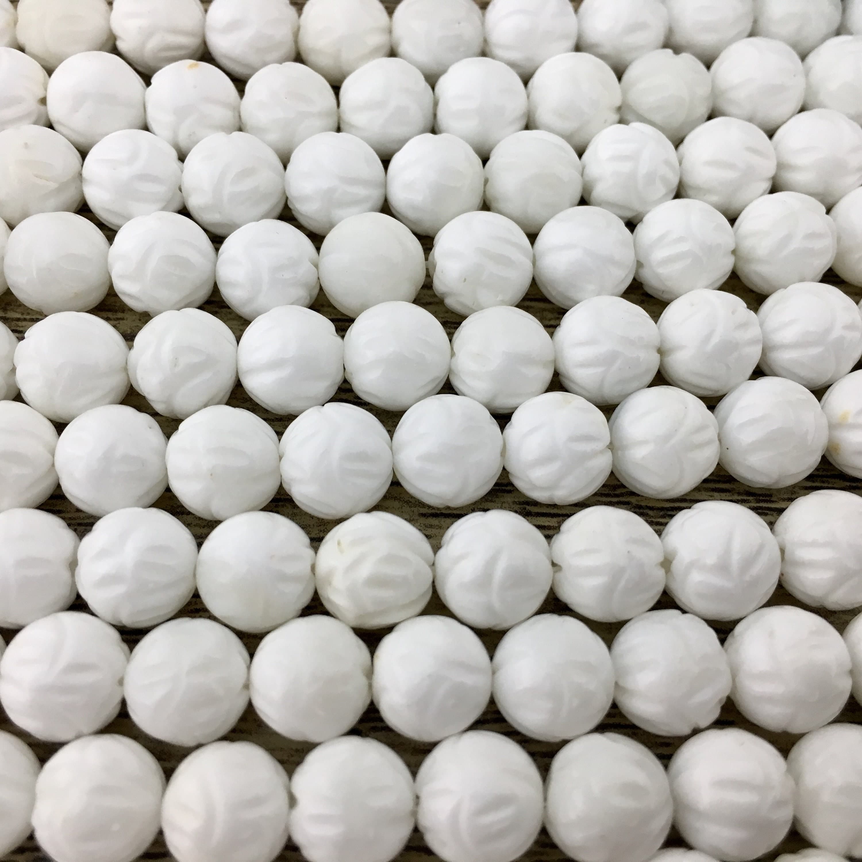 White tridacna, Flower carved beads, white shell bead, clam shell,  round shell beads 12mm clam shell bead, Canadian supplier - image 5