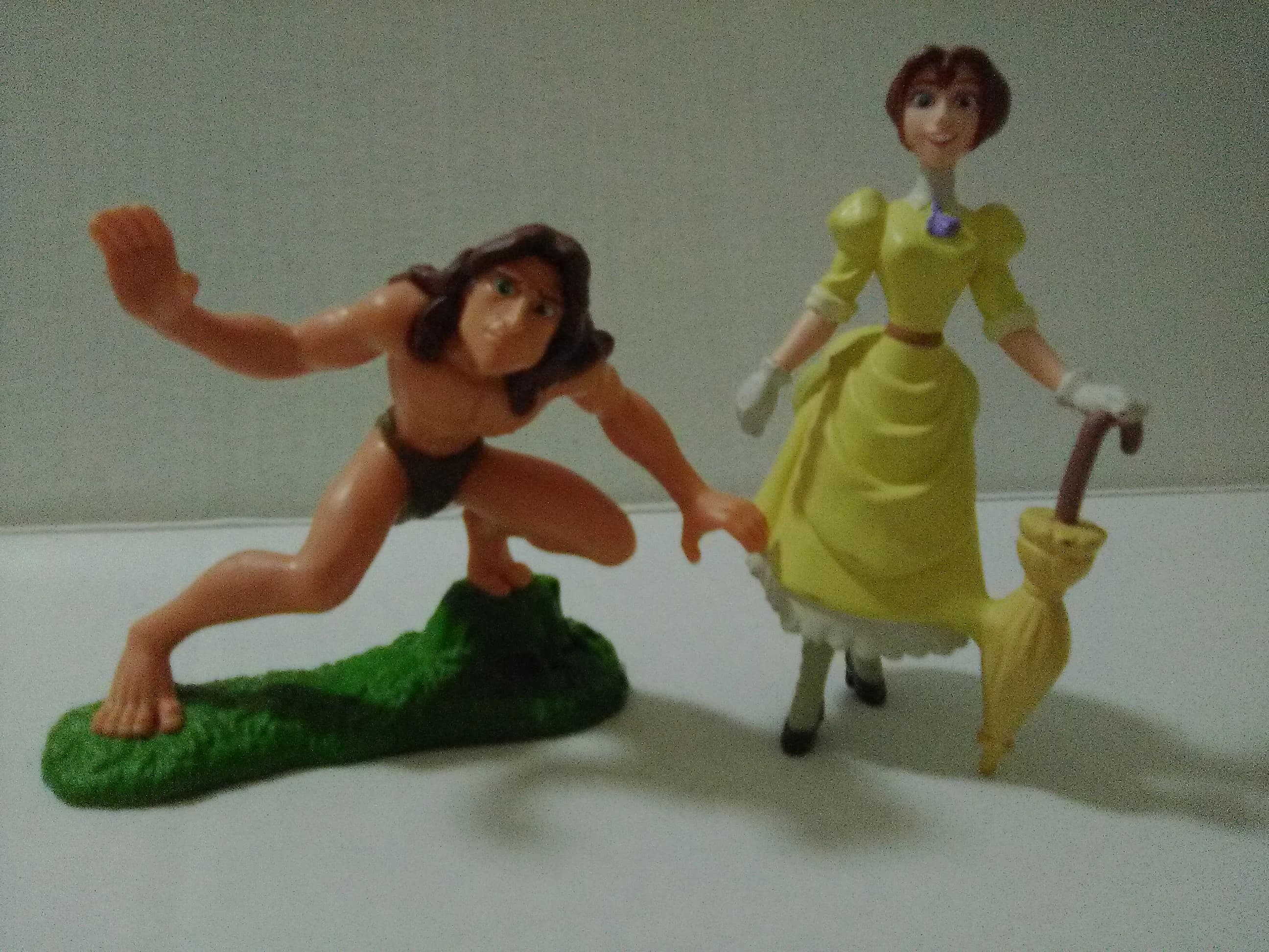 Vintage Disney Collectibles to TREASURE! Popular Beloved Disney Characters. Washable Durable Hard Plastic. Well Preserved Condition & Clean!