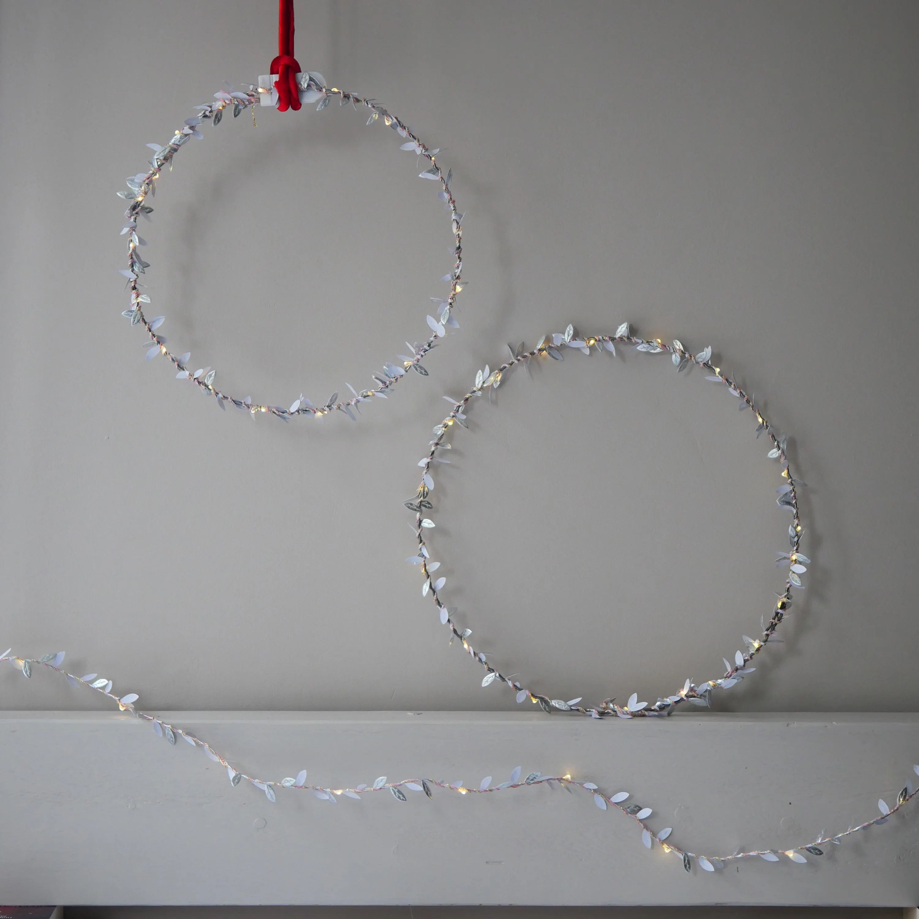Metallic Leaf Wreath Light | Christmas Wreath - image 3