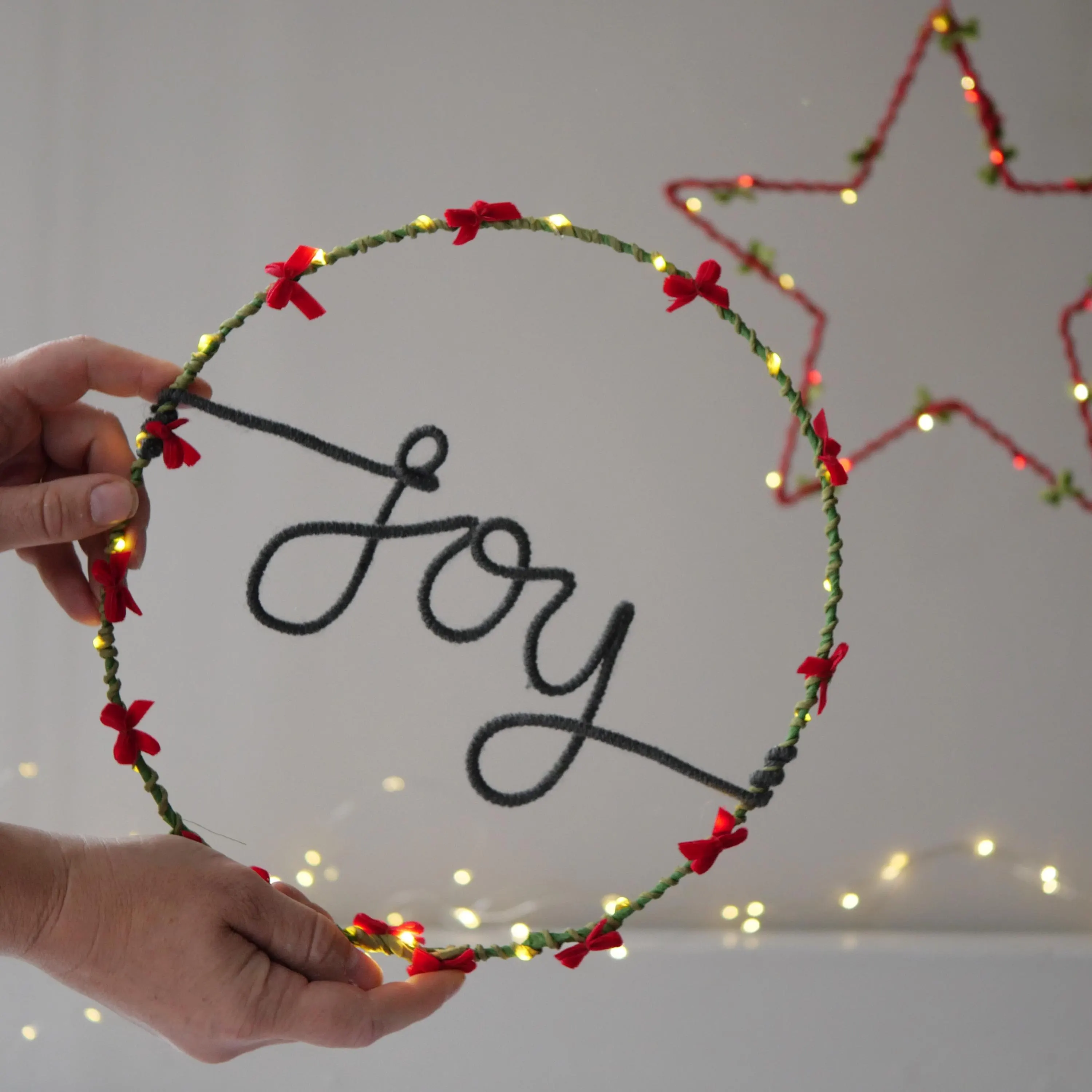 Velvet Bow Light Up Slogan Wreath - image 3