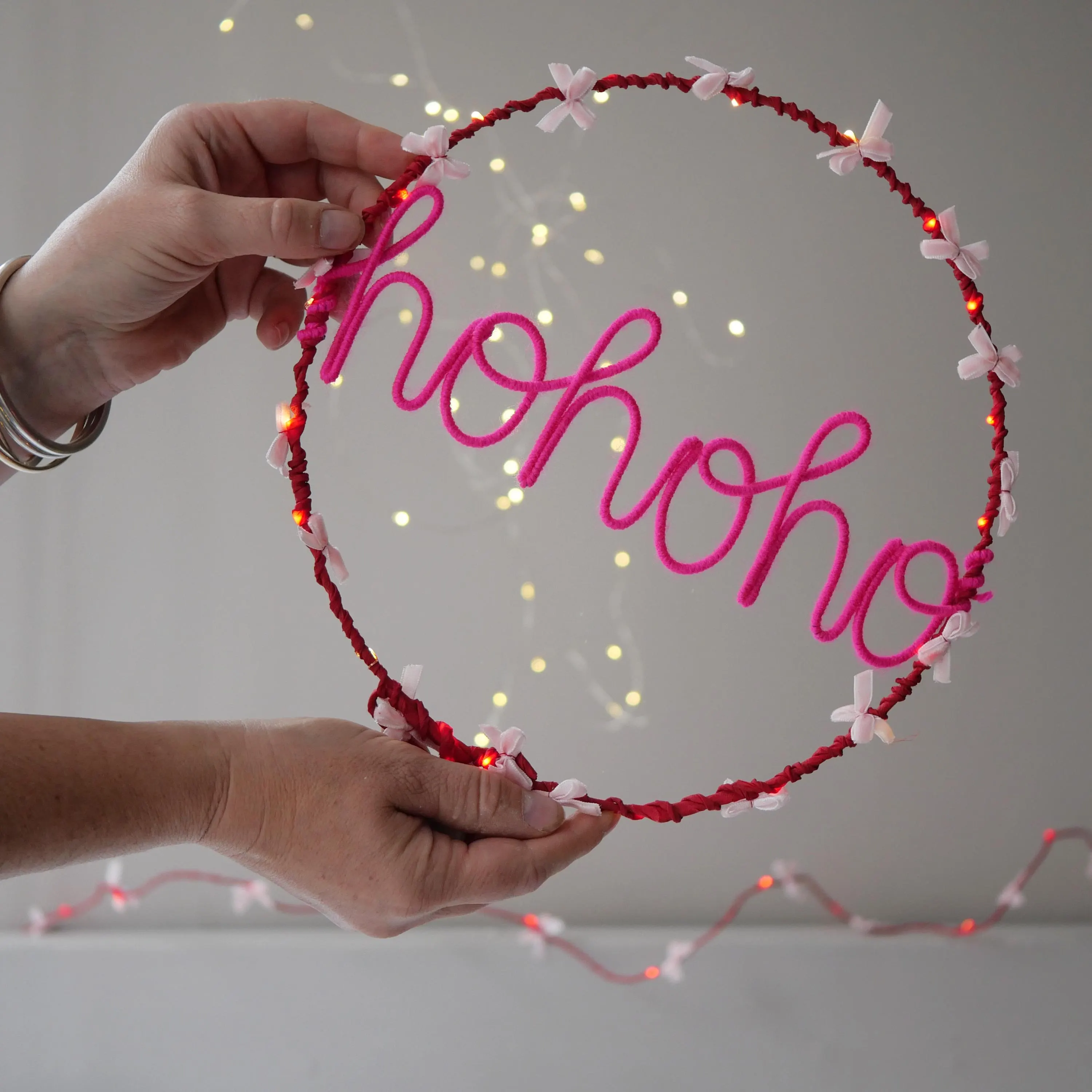 Velvet Bow Light Up Slogan Wreath