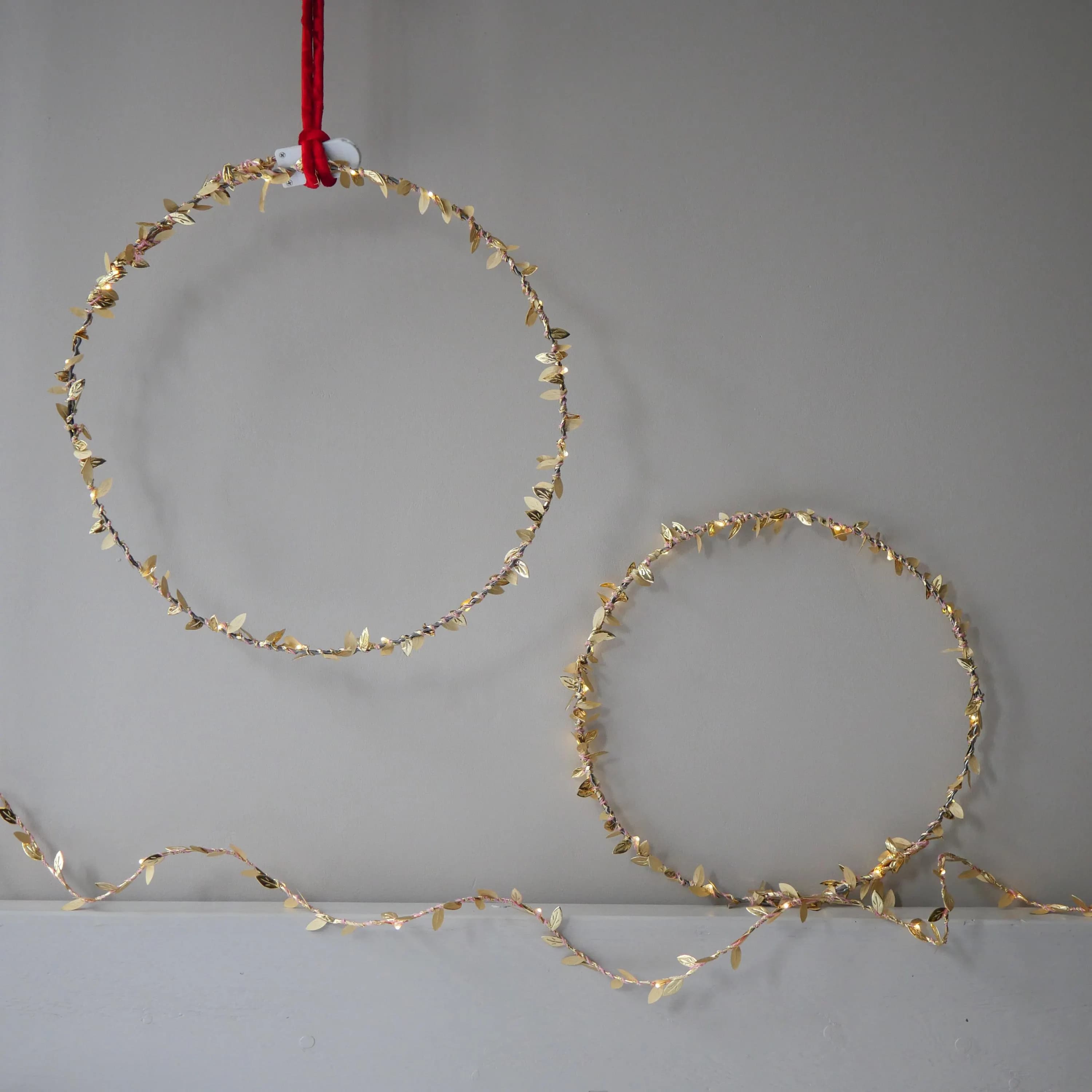 Metallic Leaf Wreath Light | Christmas Wreath - image 4