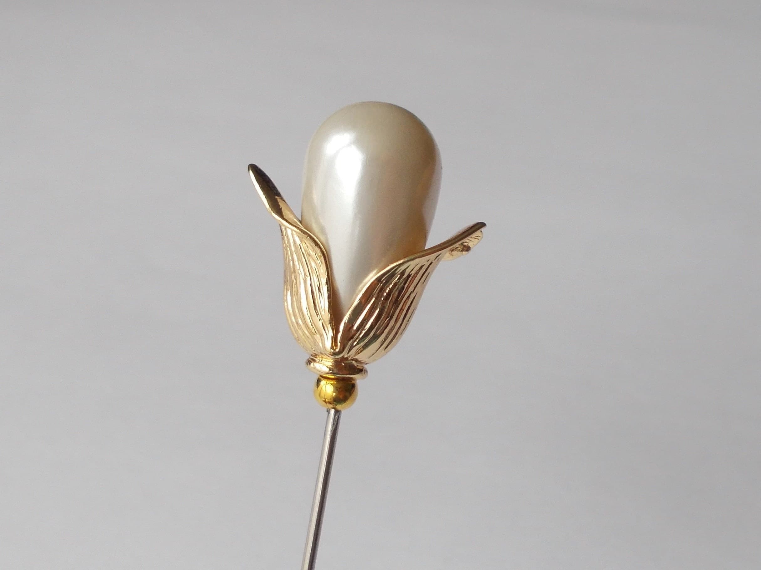Hatpin - Snowdrop Inspired Classic White faux pearl & gold coloured findings approx 5.5 inch Handmade 1mm Steel Hatpin / Hat Pin - image 3