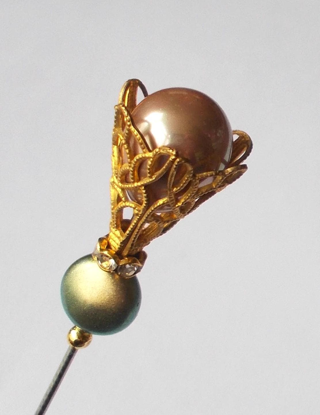 Handmade Champagne & Green Faux Pearl Hatpin with Gold Filigree - image 3