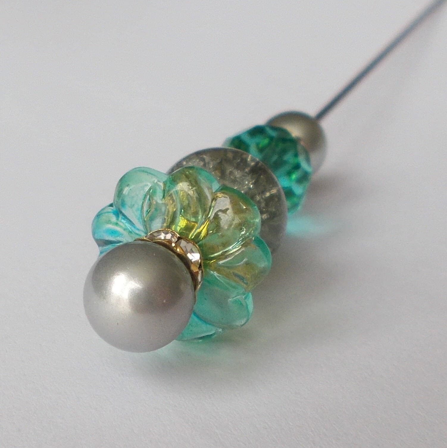 Handmade Hatpin: Grey Faux Pearl & Green Glass Bead, Gold Tone - 7.25" - image 4