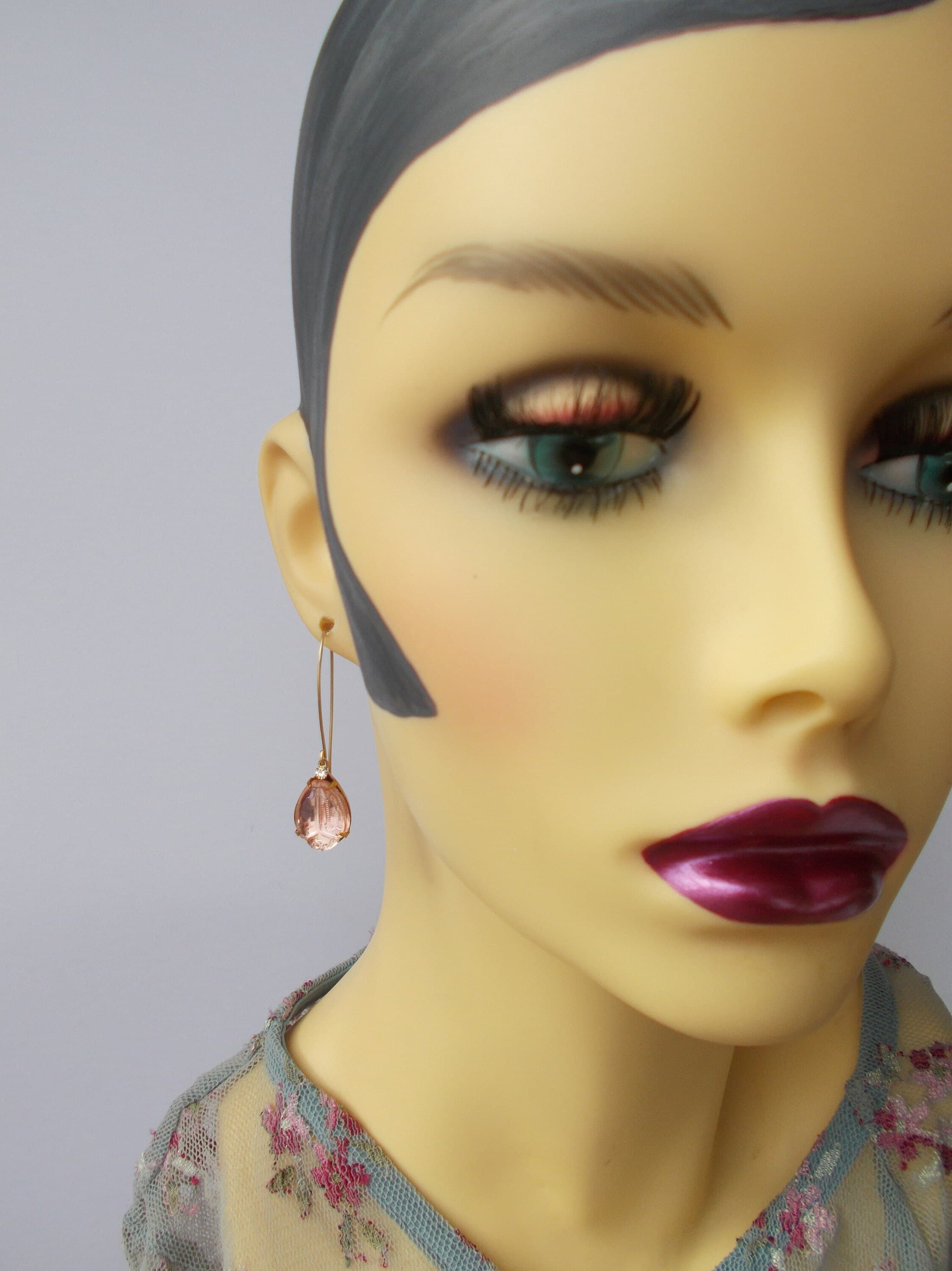 Vintage Pale Pink Scarab Glass Stone Earrings: Brass & Crystal - image 4