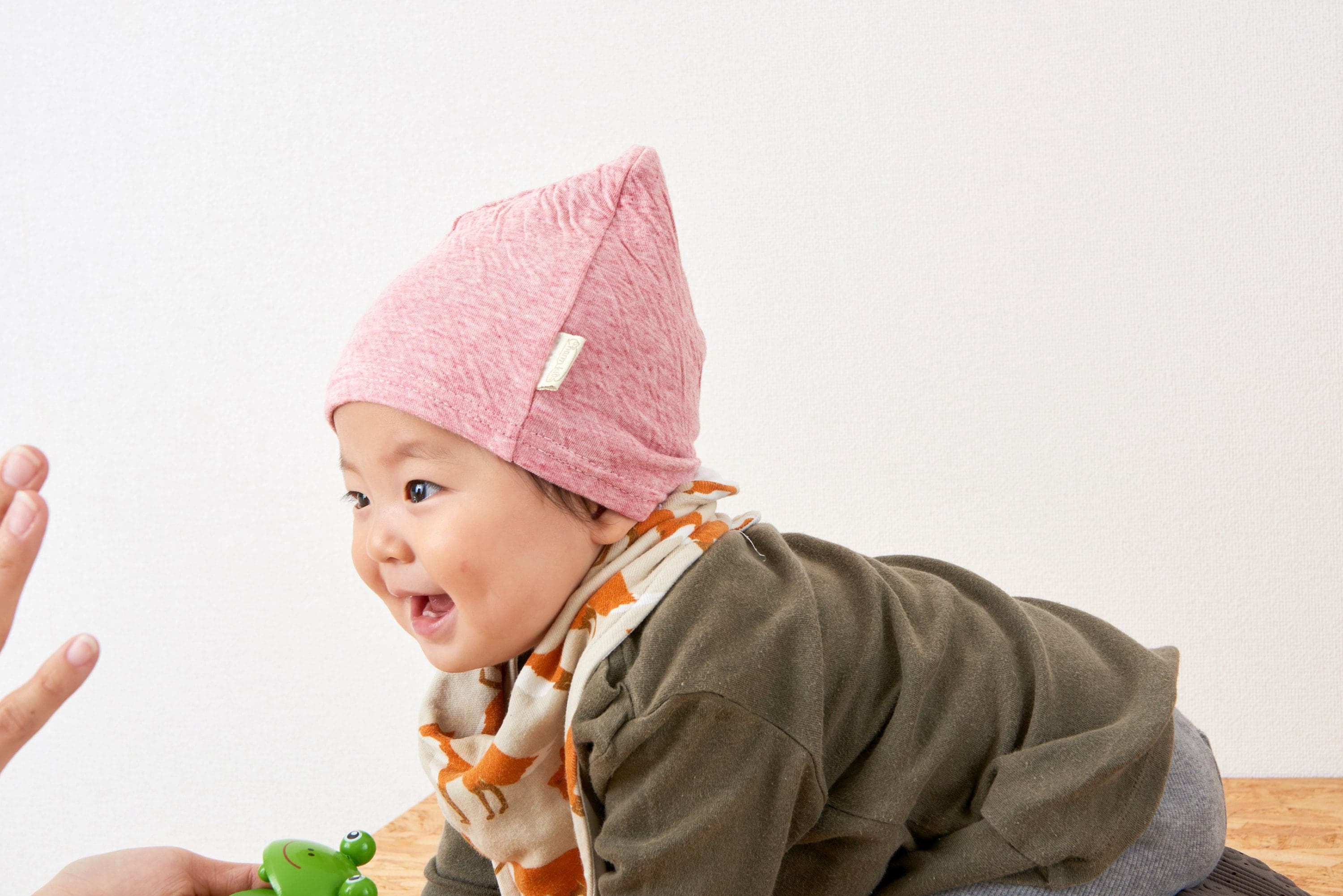 100% Organic Cotton Gauze Hat, Newborn Boy Coming Home Outfit, Gender Neutral, Baby Shower, First Mothers Day Gift, Organic Baby Clothes