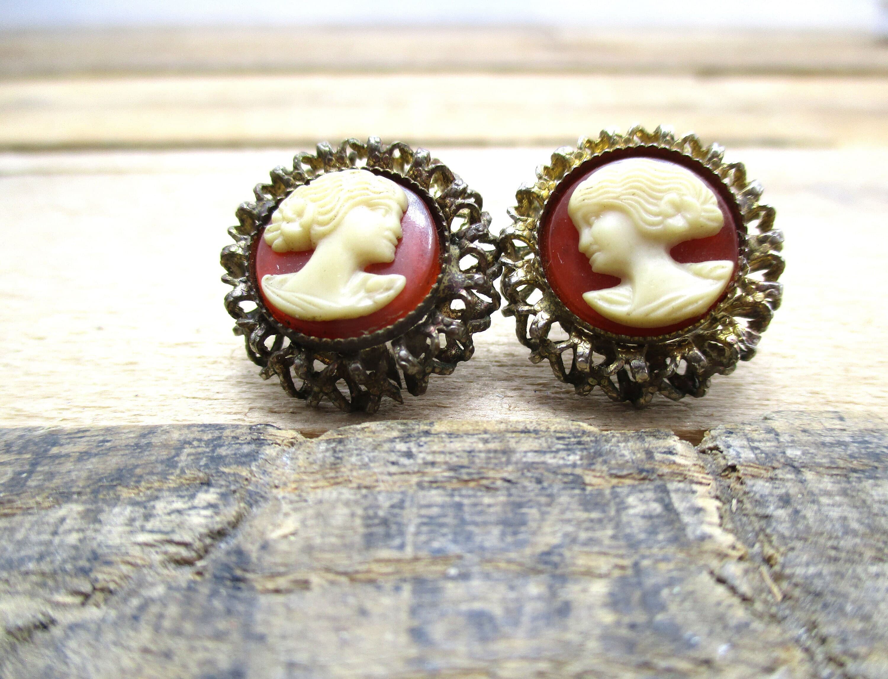 1930s Cameo Earrings - Beautiful Cameos Featuring a Women with a Flower in Her Hair. - image 3
