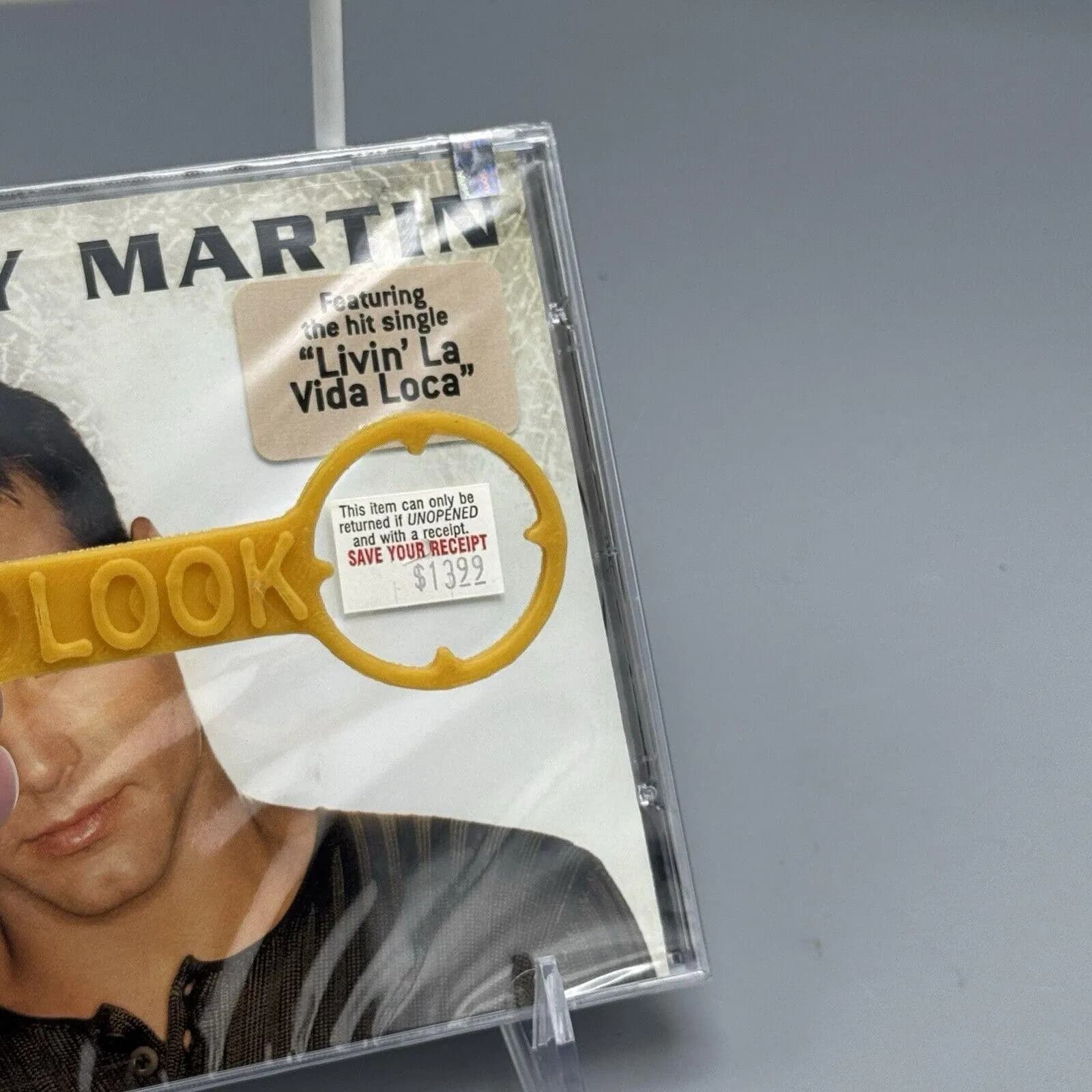 Ricky Martin Audio CD By Ricky Martin Sealed Featuring Livin La Vida Loca NOS - image 3