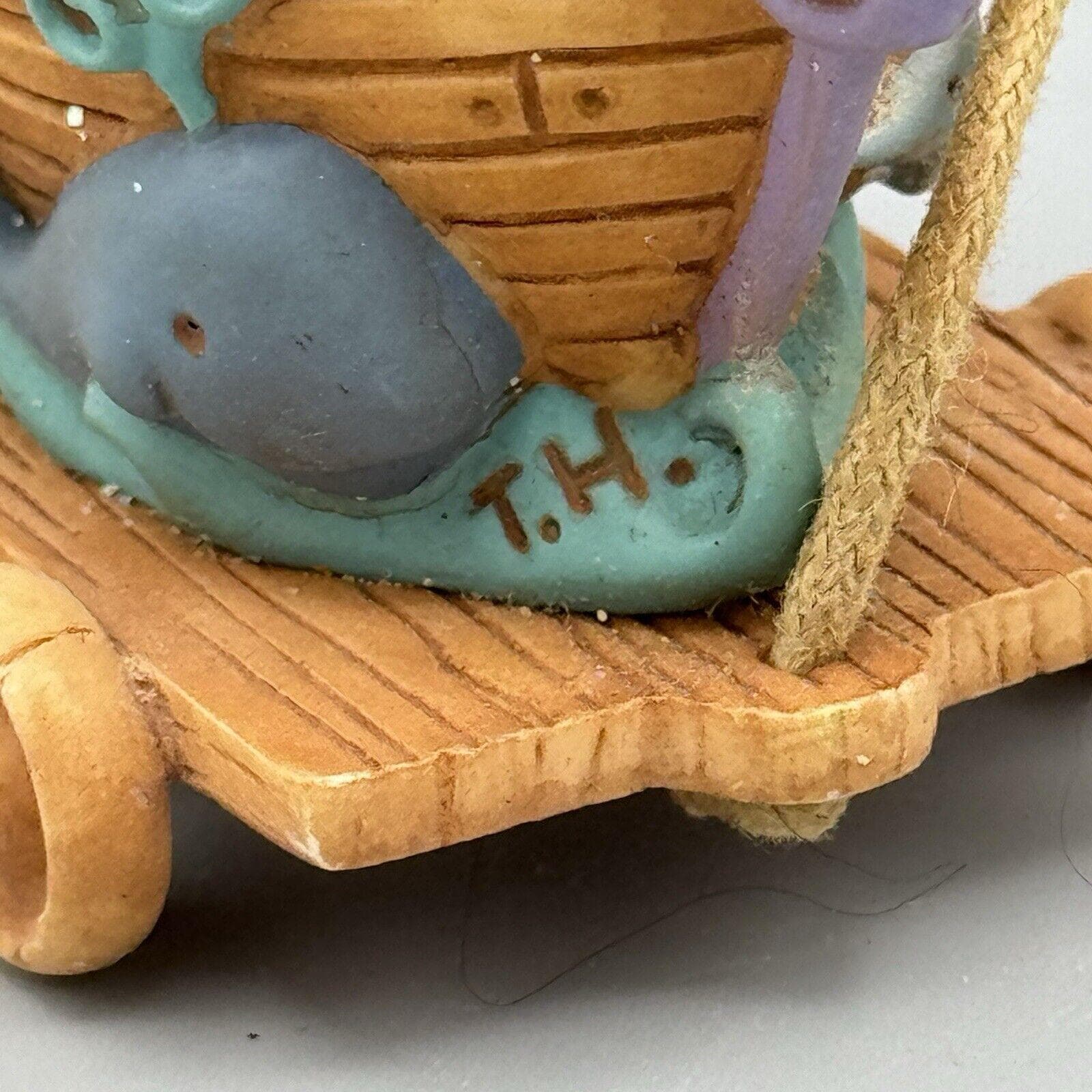 2000 Hallmark Noahs Ark Ornament Signed Christmas Seasonal Keepsake Animals - image 5