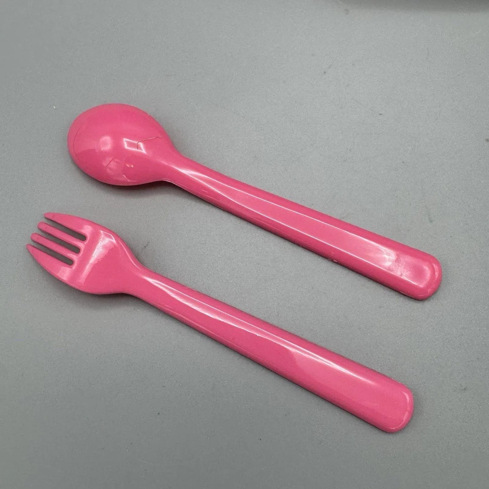 2004 Sanrio Hello Kitty Plastic Bento Lunch Box Container Fork Spoon Portable - image 4