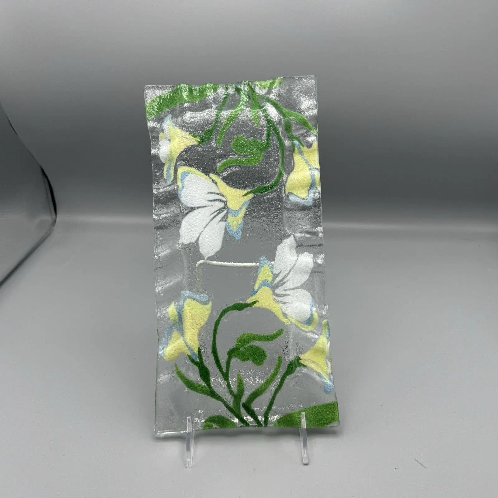 Vtg Rectangler Fused Glass Floral Springtime Design Trinket Dish Cottagecore 12" - image 4