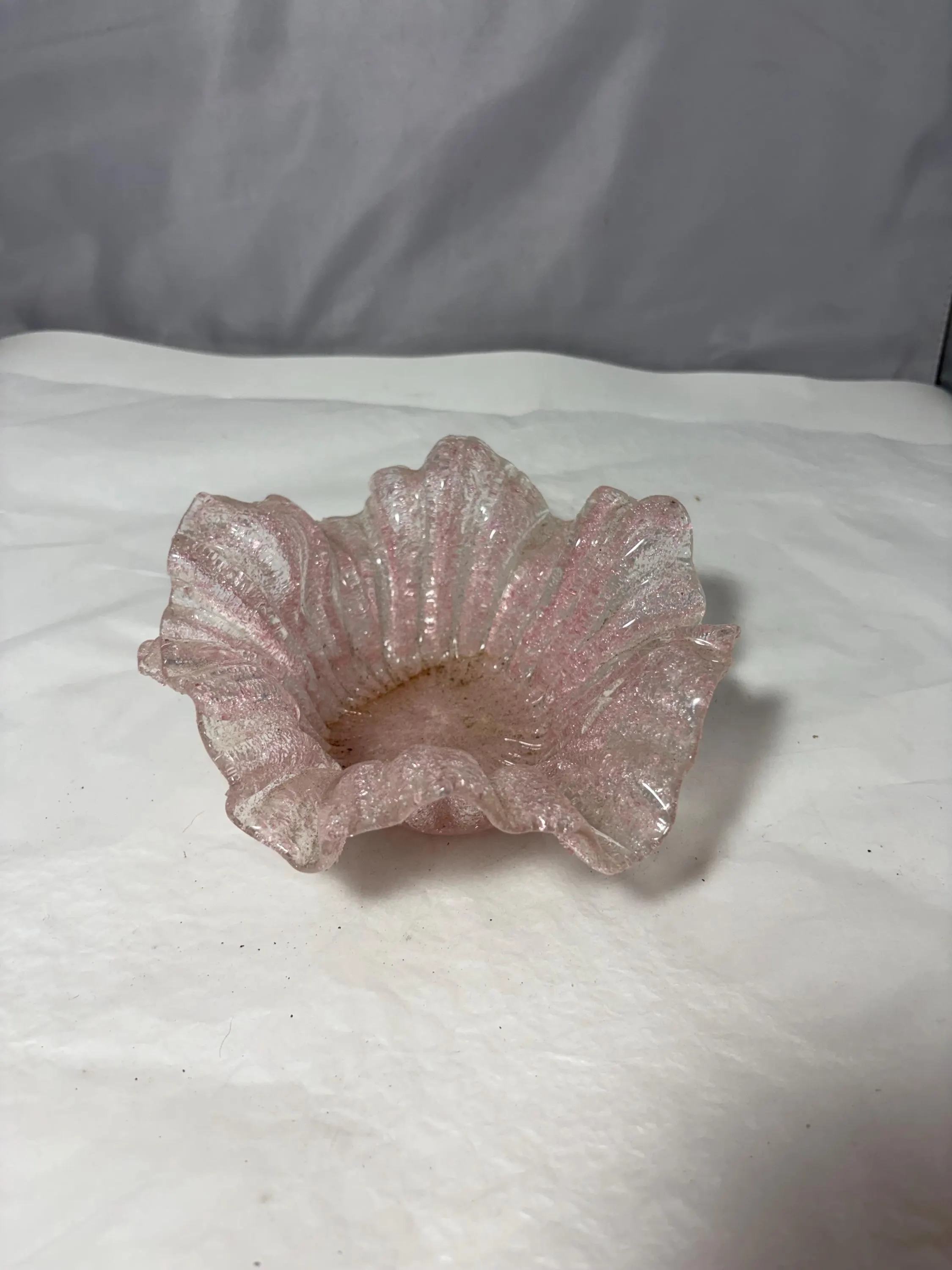 Vintage Pink Ruffled Art Glass Bowl, hand blown glass, scalloped edge dish, cottagecore decor