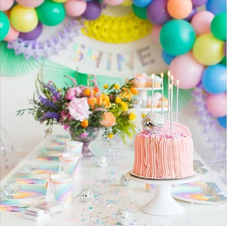 Over The Rainbow Party Paper Plates 8 Pack - image 3