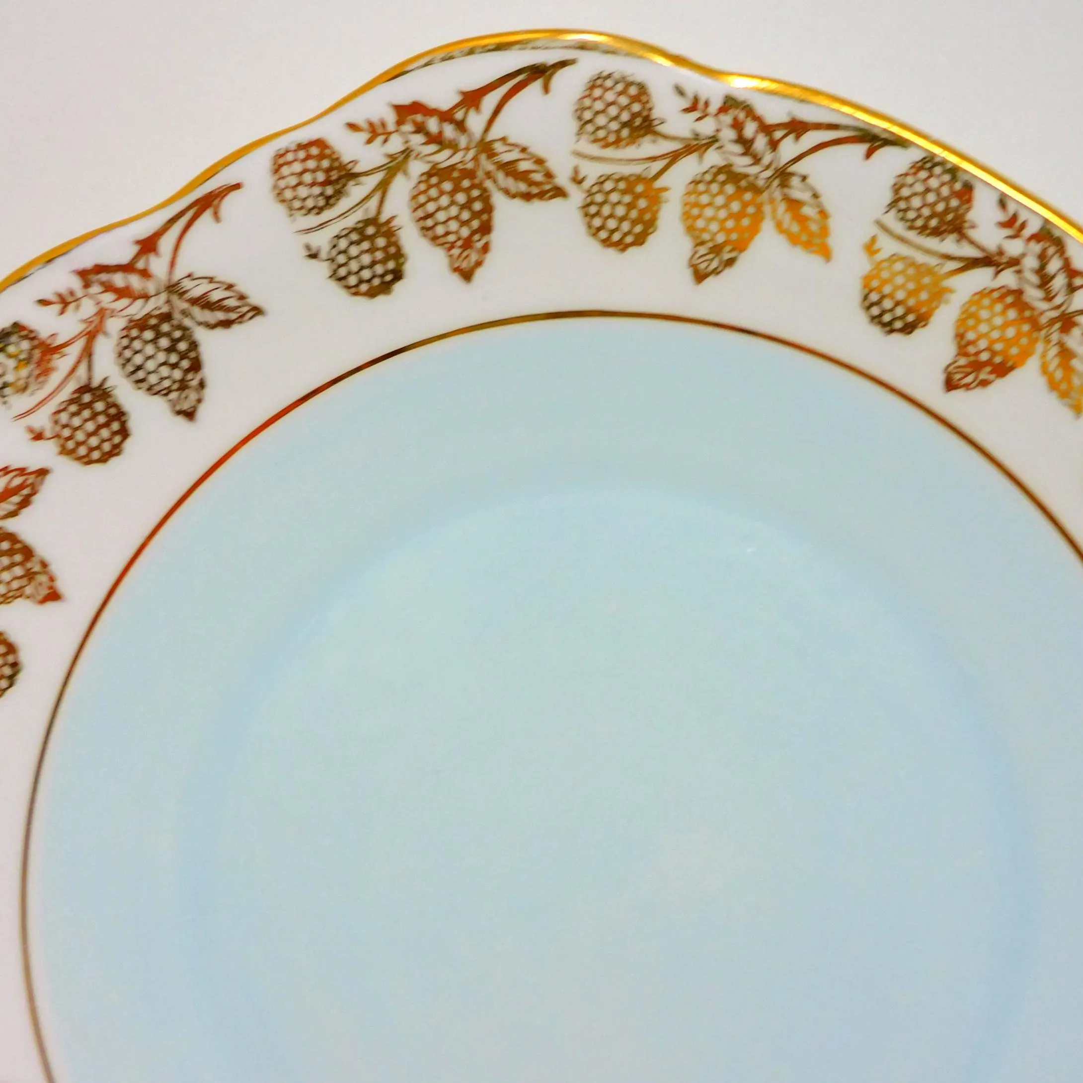 Duchess Bone China Cake Plate – Gold Blackberry Border, England – 9.25" - image 5