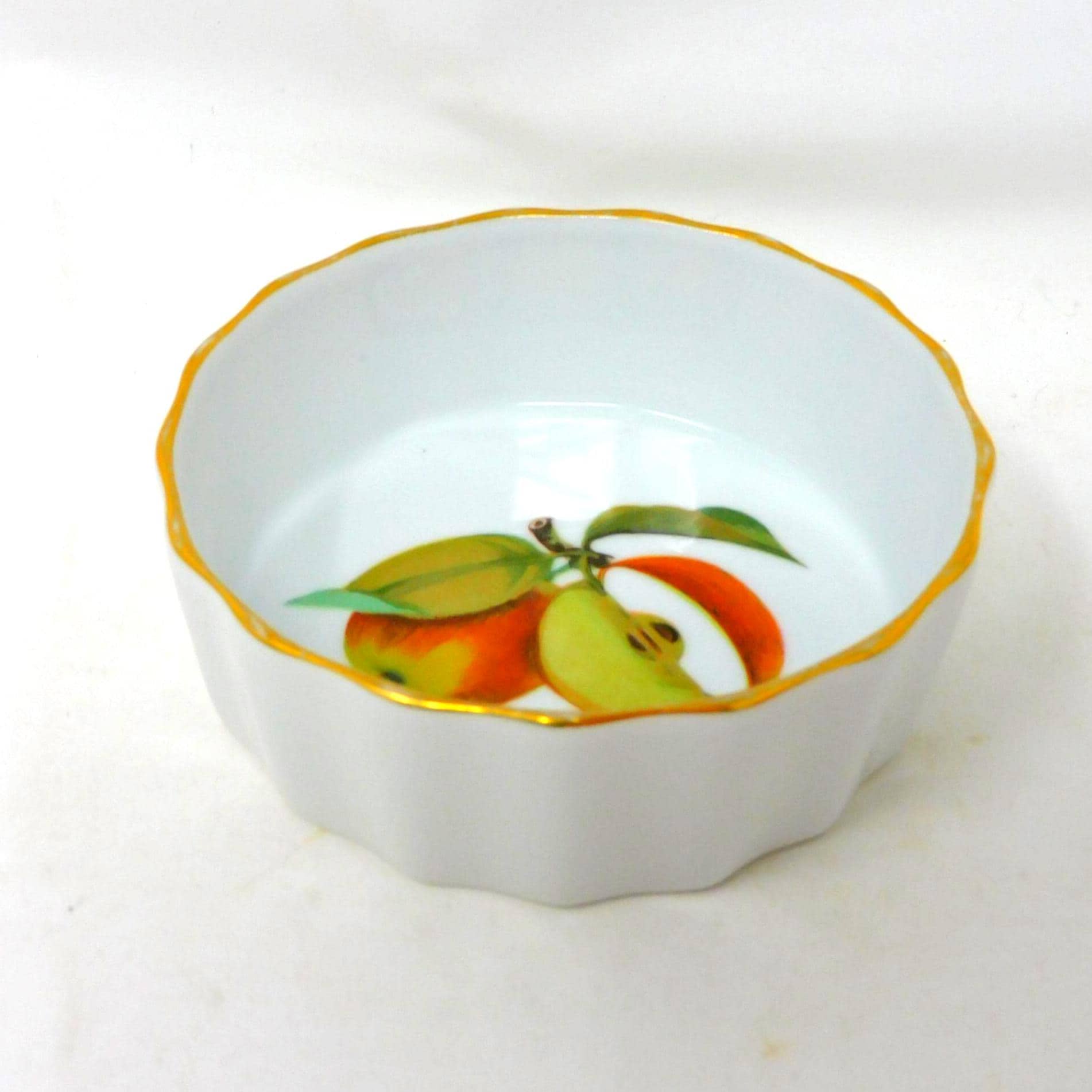 Royal Worcester Evesham Gold Flan Dish • Vintage Fruit Motif Porcelain (4 inch) - image 5