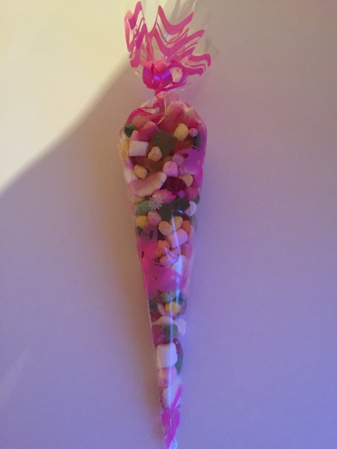 Medium Mixed Sweet Cones - image 4