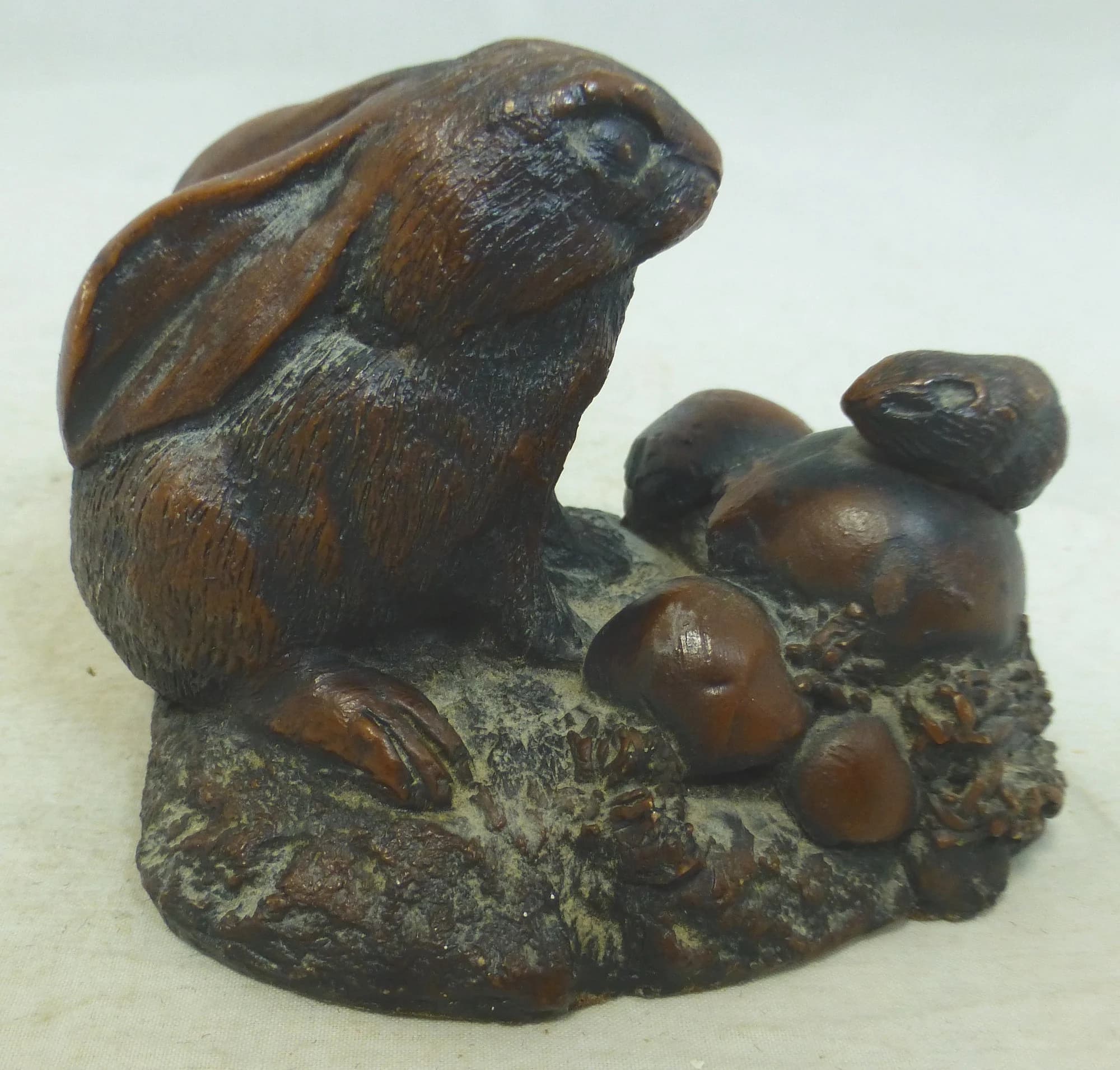 Vintage Priory Castings Cute Rare Rabbit and Mouse Figurine from Traditional Characters – Collectible Souvenir 4.25 inch W - Made in England - image 4