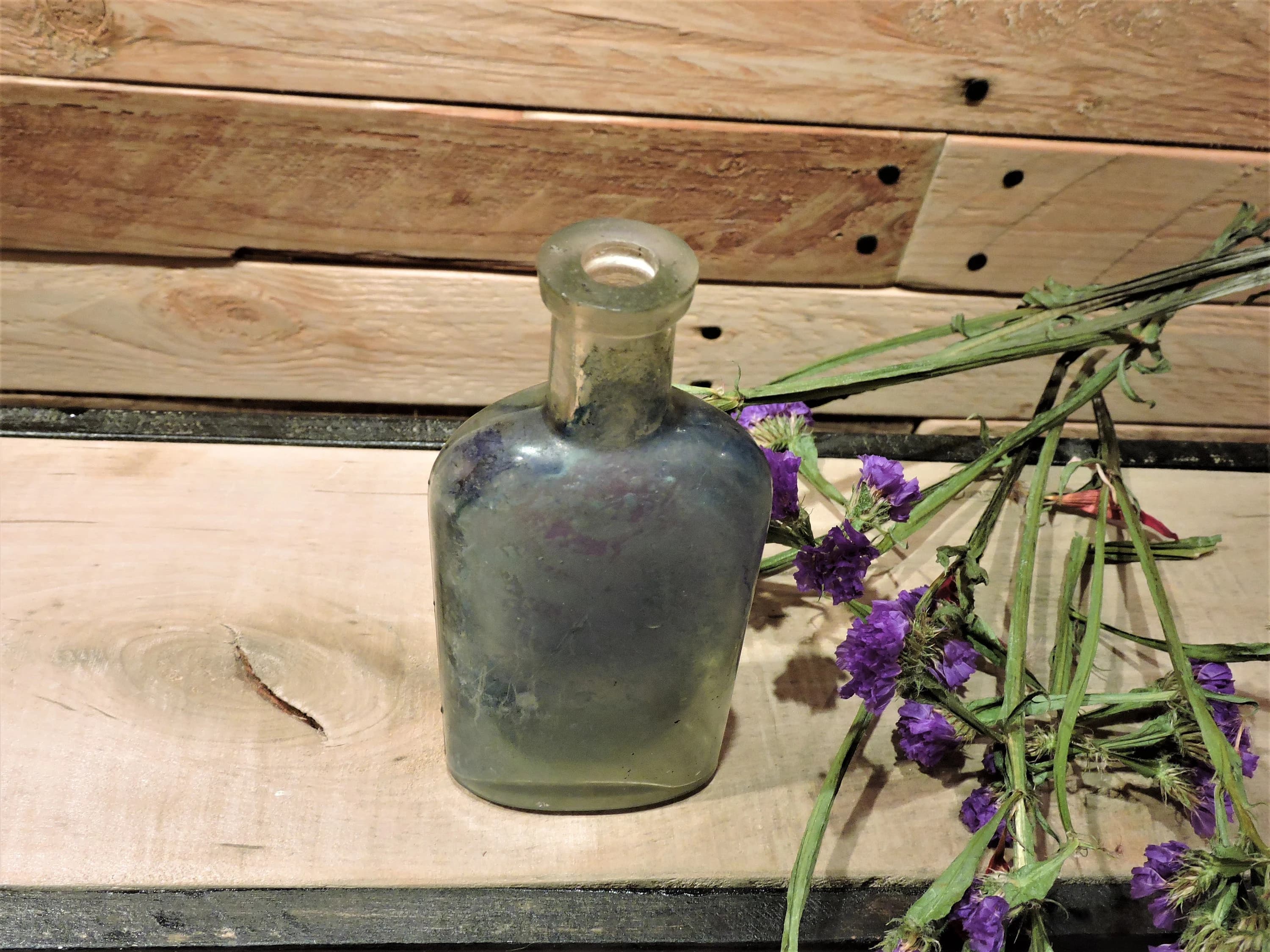Vintage Laundry Bottle, Vintage Bottle, Antique Glass Bottle, Old Advertising Bottle • Farmhouse Decor - image 4