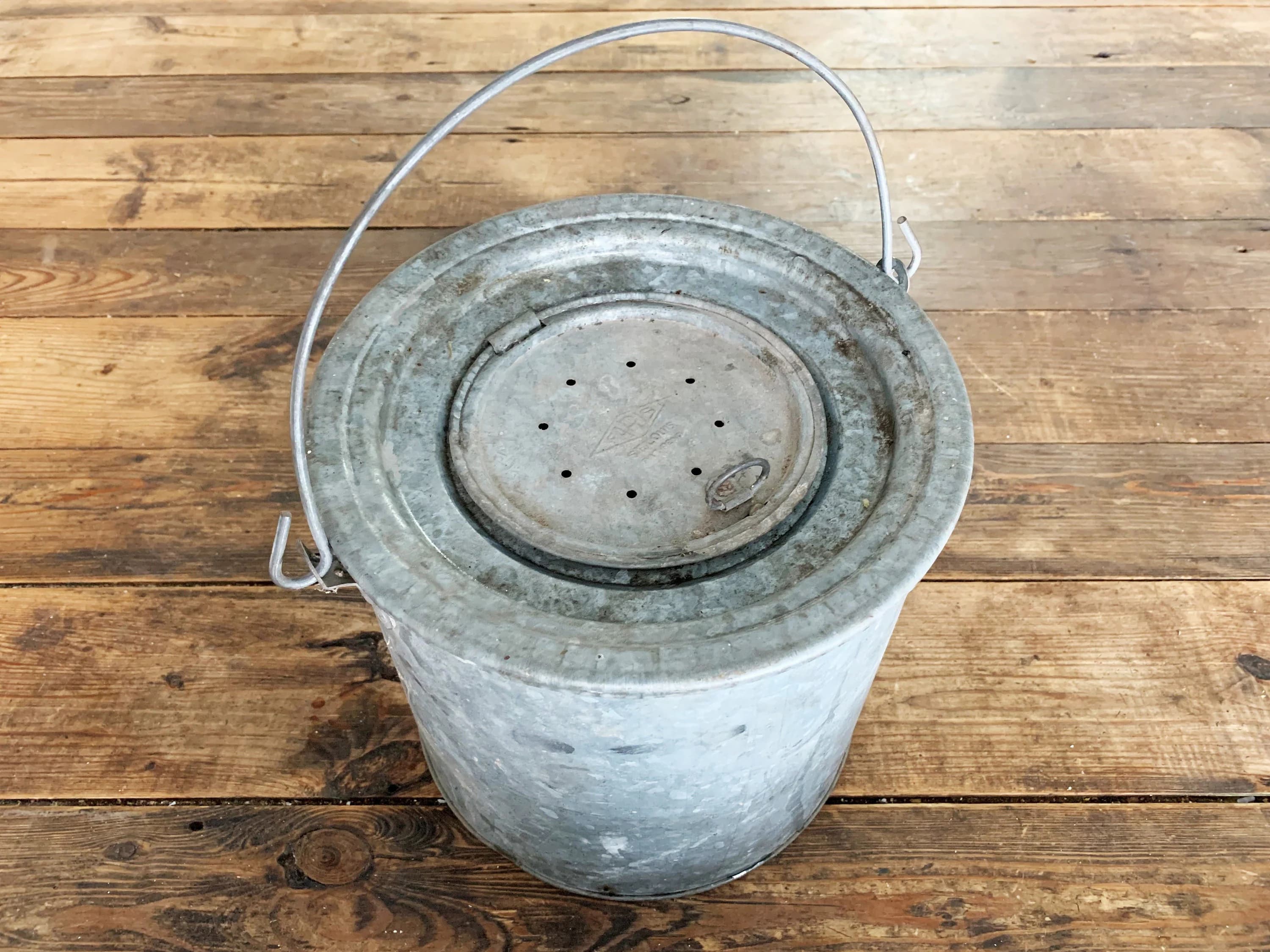 Vintage Faris of St. Louis Galvanized Metal Minnow Bucket/Vintage Fishing Gear Old Minnow Bucket Bar Décor Fishing Cabin Décor