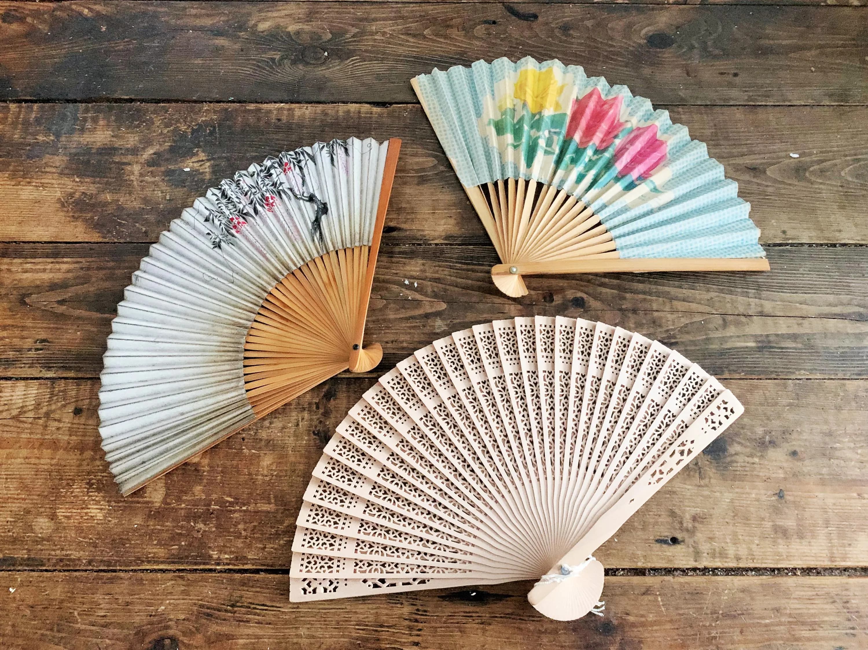 Collection of Vintage Asian Hand Fans Decorative Asian Décor Hand Fan Set of Hand Fans Wooden Hand Fan Bamboo Hand Fan