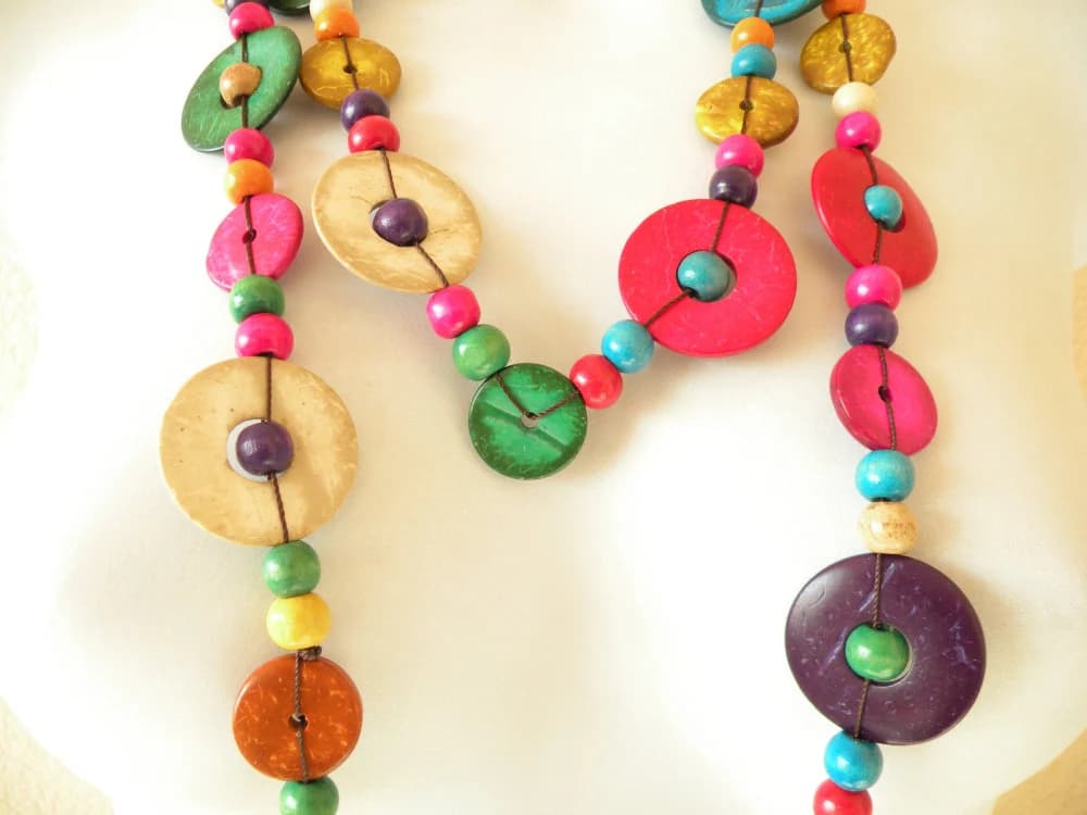 Clearance Women Hawaiian Luau Party Colorful Ethnic Wooden Crafted Chains One Loop Long Flowers Lei Necklace - image 5
