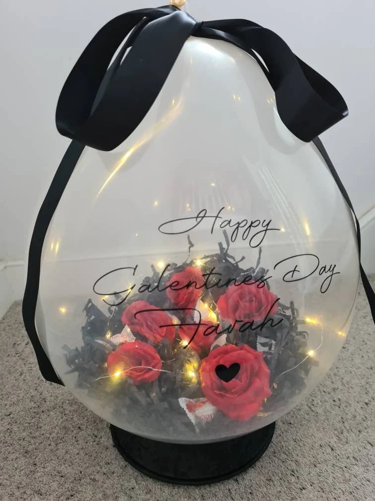 Personalised Valentine's/Anniversary Balloon Gift | Stuffed with Roses & Chocolates - image 3