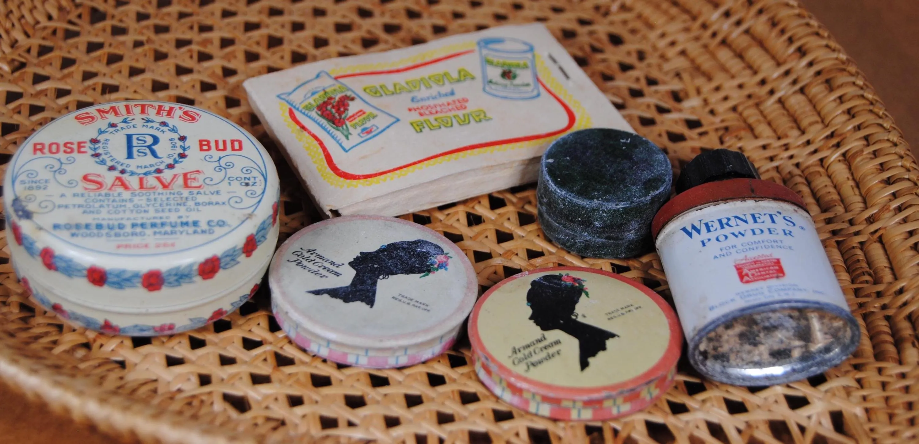 Vintage collectibles: Armand cold cream powder, Smith's salve, Wernet's powder, lipstick tissues from Gladiola flour, Kohler corn cure