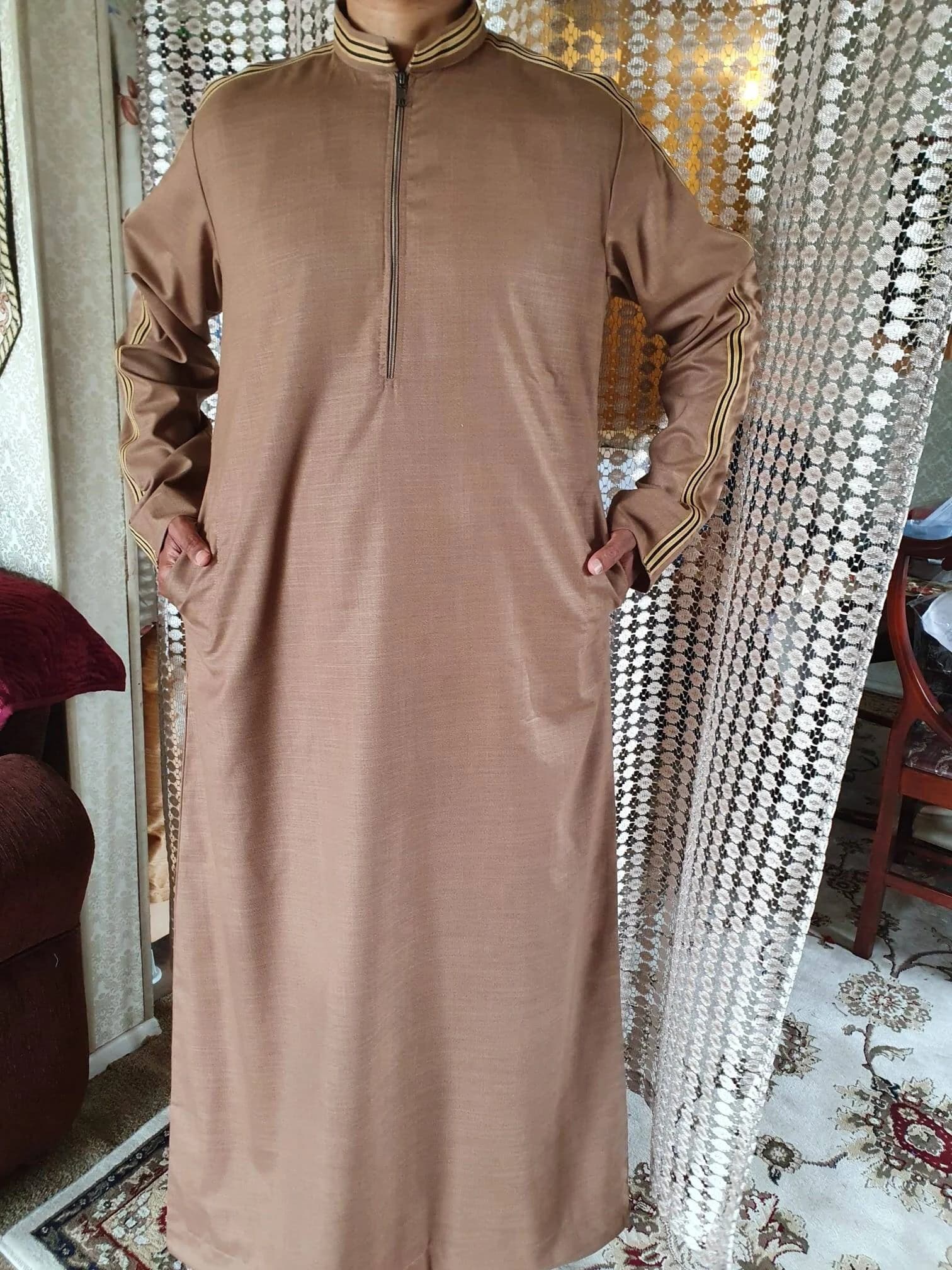 Thobes, Thobe, hooded Designer thobe, Arabic dress, Islamic clothing, hoodie thobes, Middle East, Men Wear, Jubbah, kaftan, Men thobes - image 2