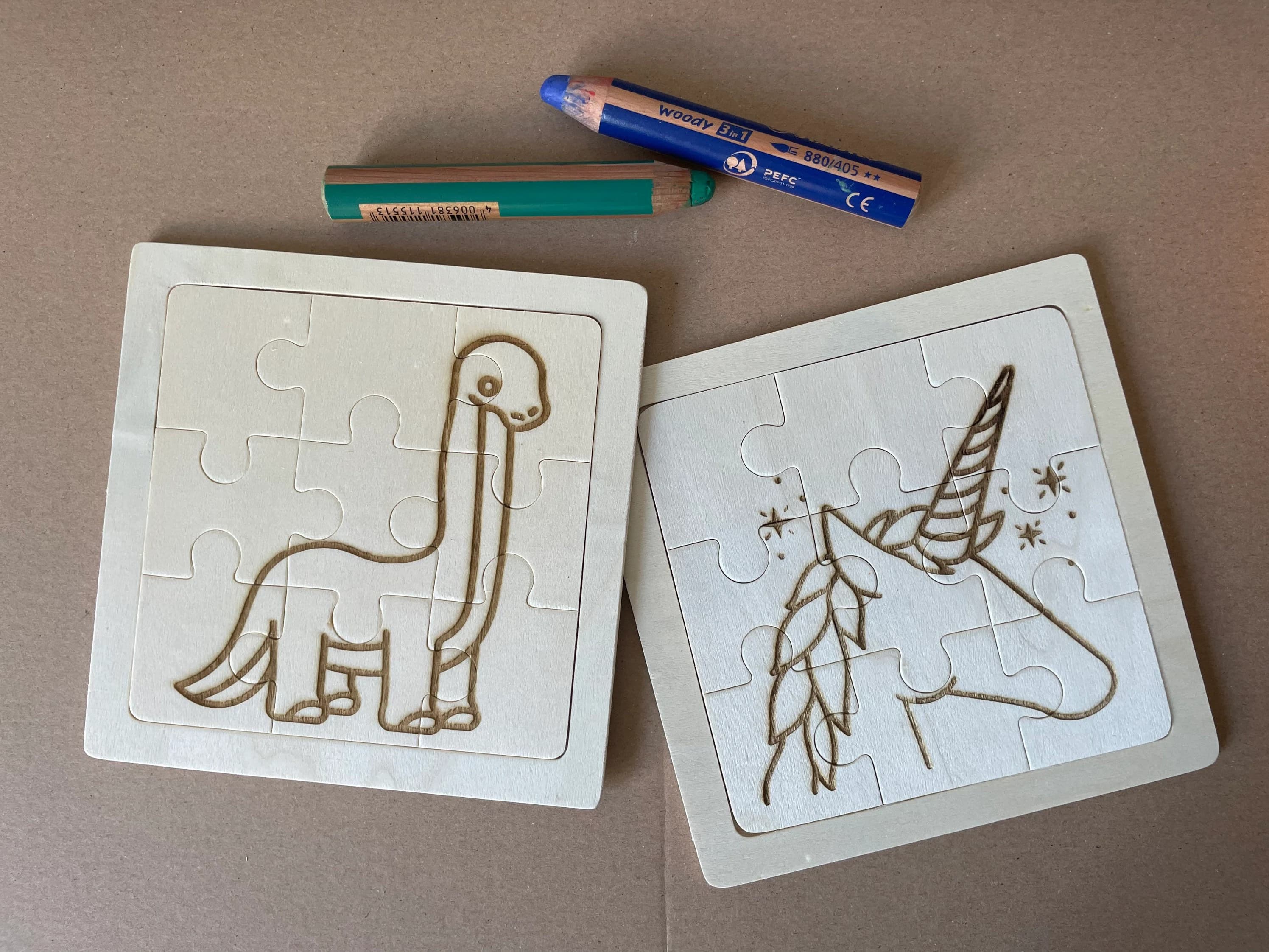 Personalisiertes Puzzle mit Name graviert - Geschenk für Kinder - Mädchen und Jungen - deko Kinderzimmer - Einhorn Regenbogen Dino bemalen - image 5