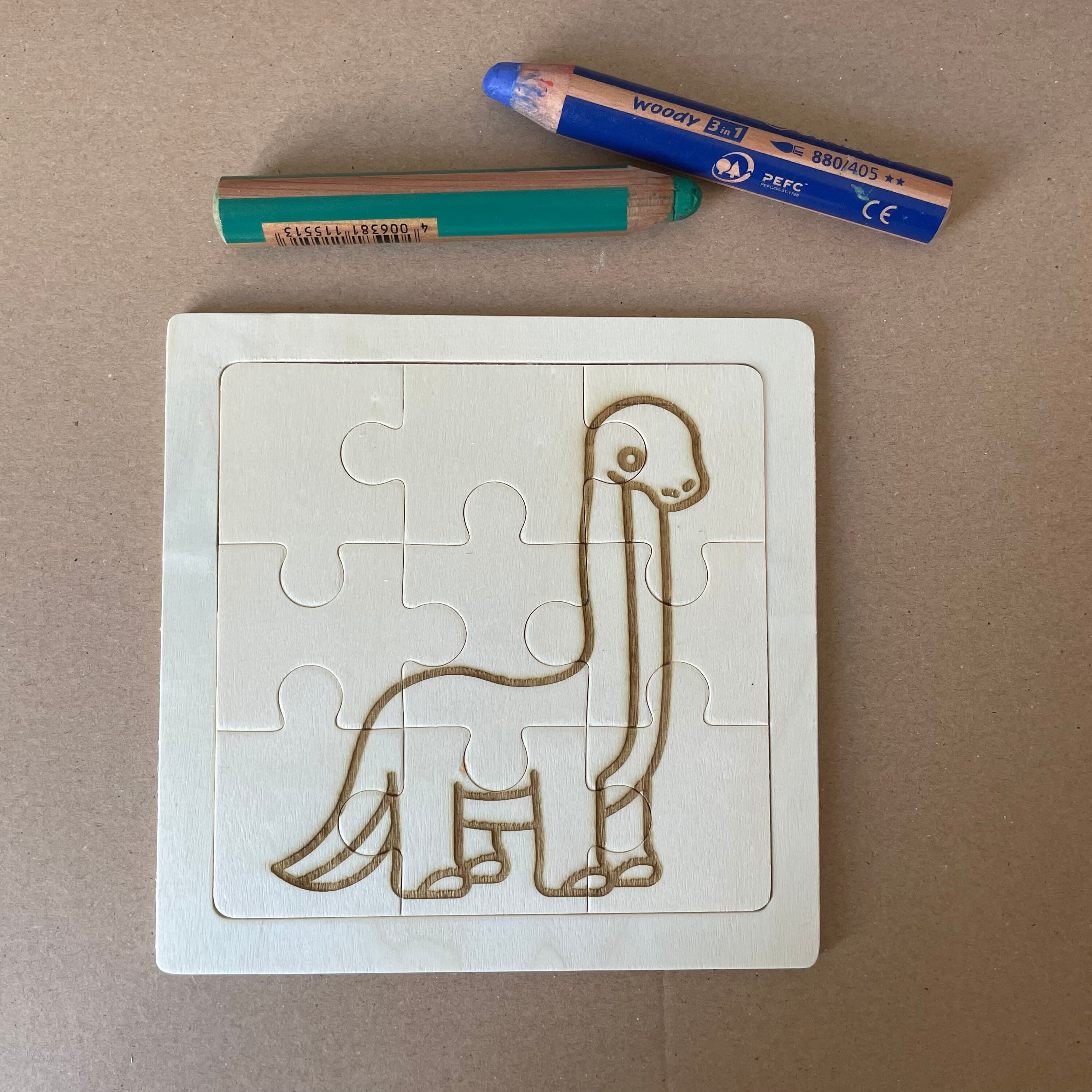 Personalisiertes Puzzle mit Name graviert - Geschenk für Kinder - Mädchen und Jungen - deko Kinderzimmer - Einhorn Regenbogen Dino bemalen - image 4