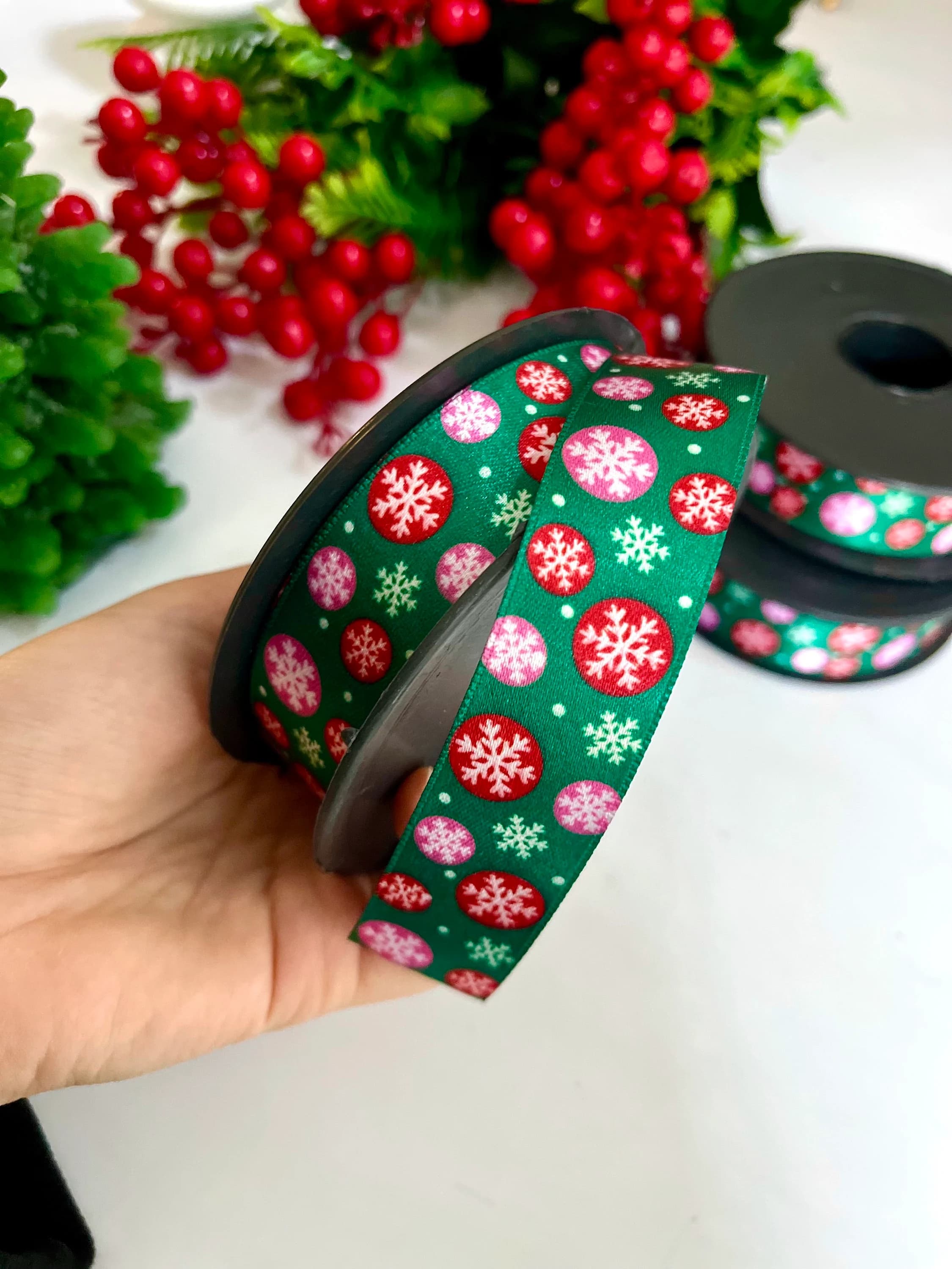 Snowflake Green Ribbon, Solid Satin Ribbon, 3/4 inc 20mm, Christmas Ribbon, Holiday Decor Party Favors, Wholesale Ribbon, Party Decor Ribbon