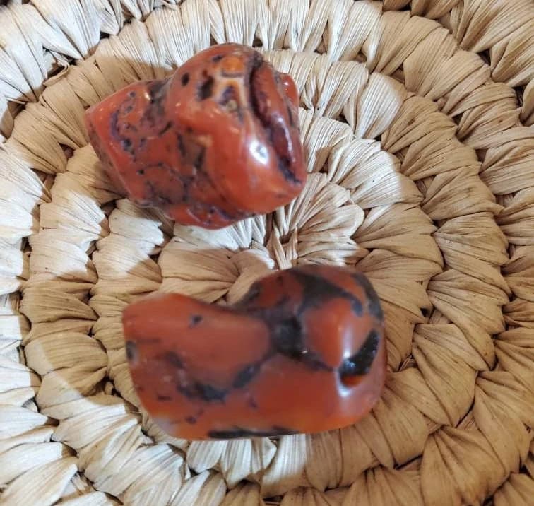 Antique Berber Red Coral Beads: Natural Branch, Morocco (13gr) - image 4