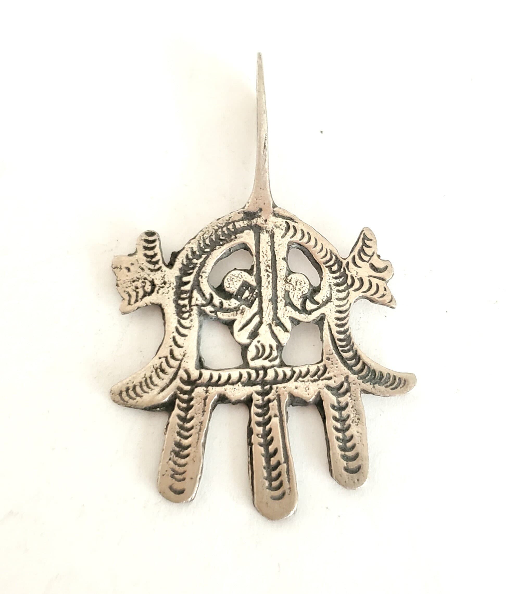 Moroccan Silver Hamsa Pendant: Berber Amulet Charm - image 3