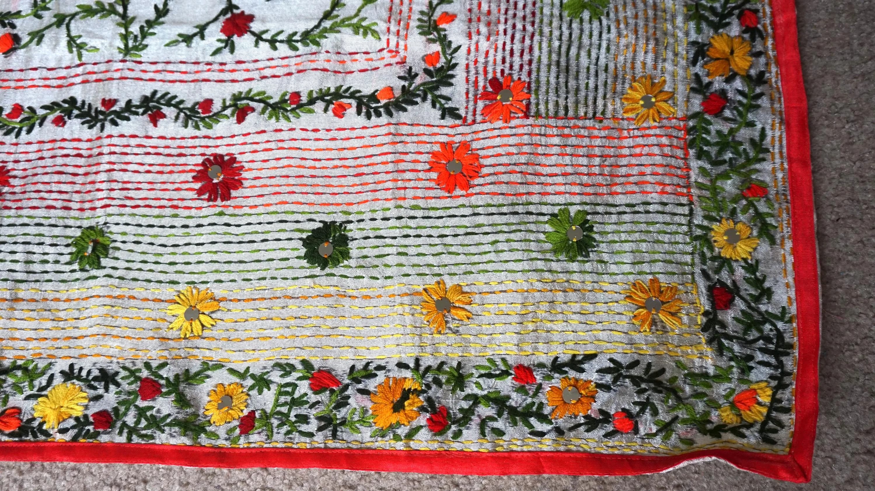 Phulkari dupatta, Chanderi silk dupatta, Fulkari dupatta, Indian dupatta, Multicolor Dupatta, Pakistani dupatta, Hand embroidered dupatta - image 4