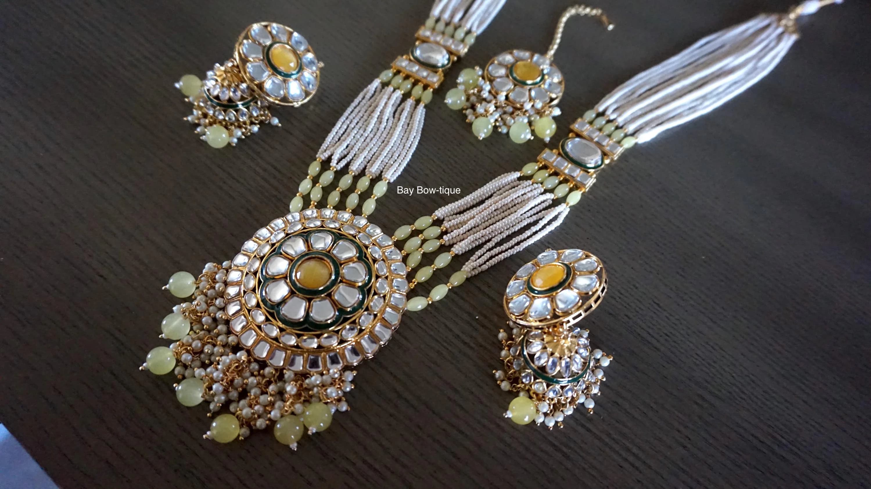Indo-western necklace, Kundan necklace, Yellow necklace, Light yellow necklace, Yellow green necklace, Kundan pendant, Long pendant - image 2