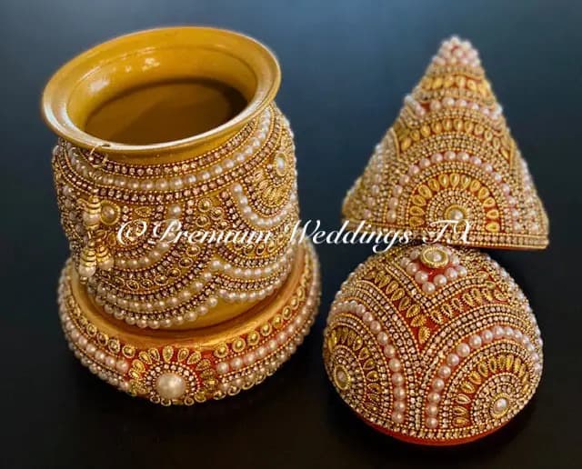 Handmade Beaded Kalash Set: Indian Wedding Puja Decor - image 5
