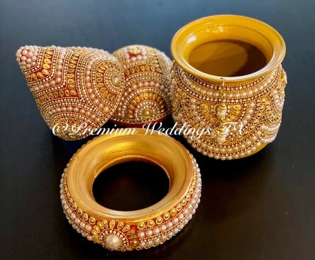 Handmade Beaded Kalash Set: Indian Wedding Puja Decor - image 4