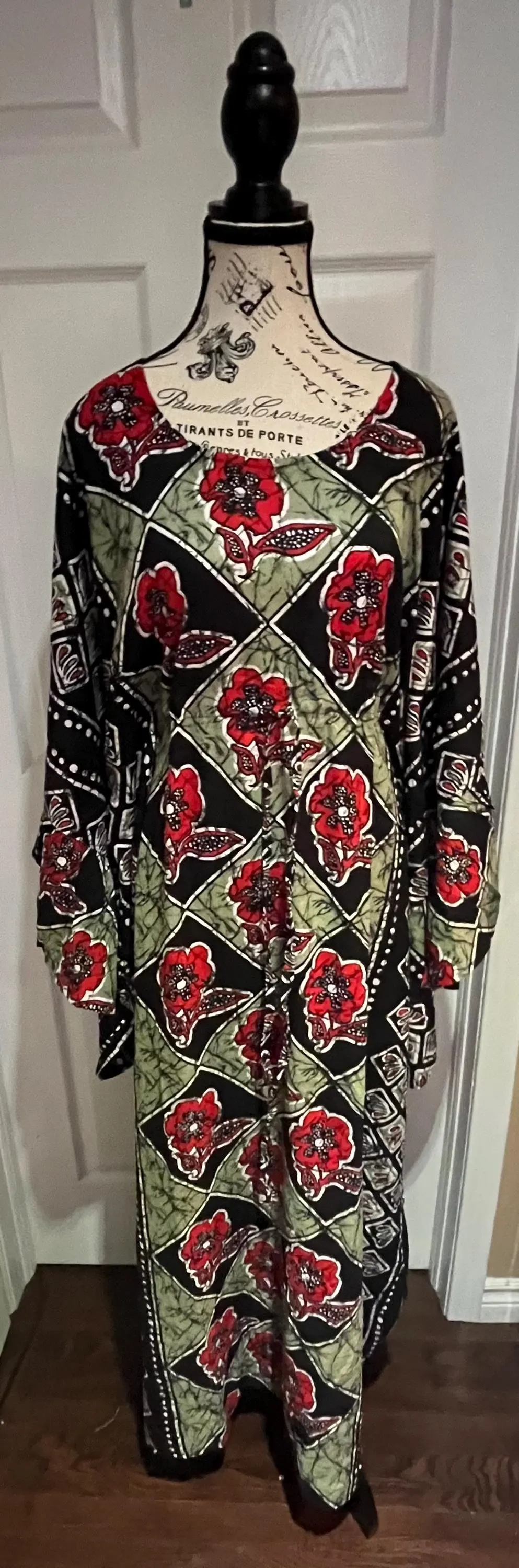 Dress and Scarf - image 5